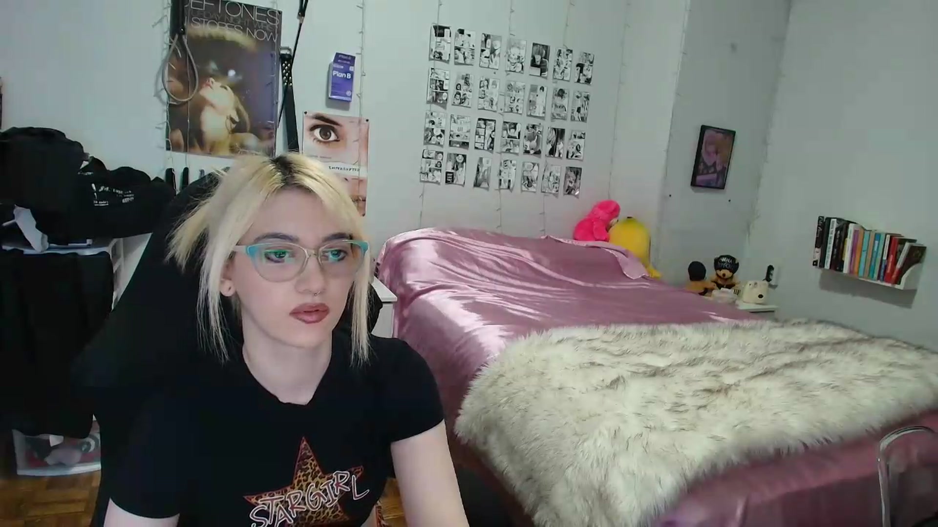 Gallery image thumbnail from AnnaTame's myfreecams stream on, 09/04/2026, 06:26 image 13 of 20