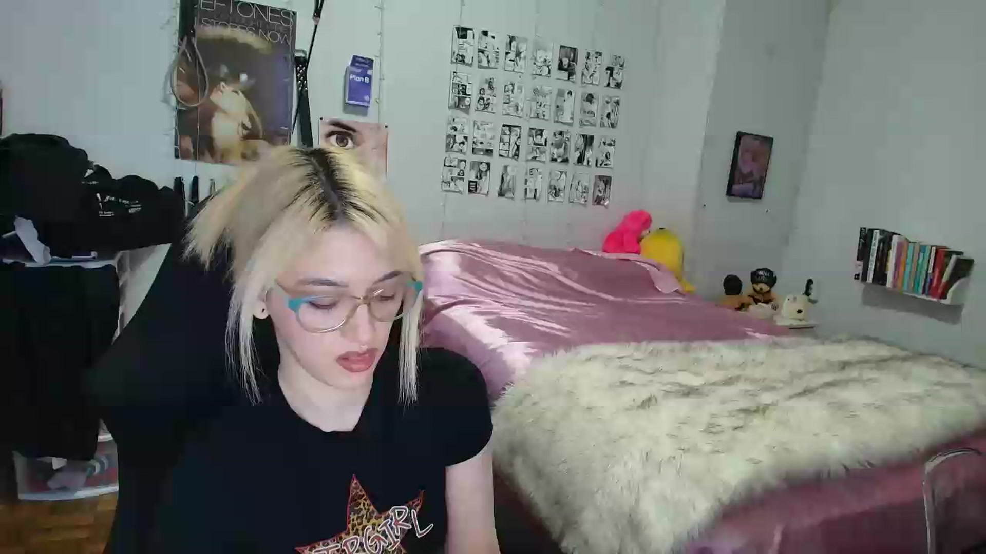 Gallery image thumbnail from AnnaTame's myfreecams stream on, 09/04/2026, 06:26 image 17 of 20