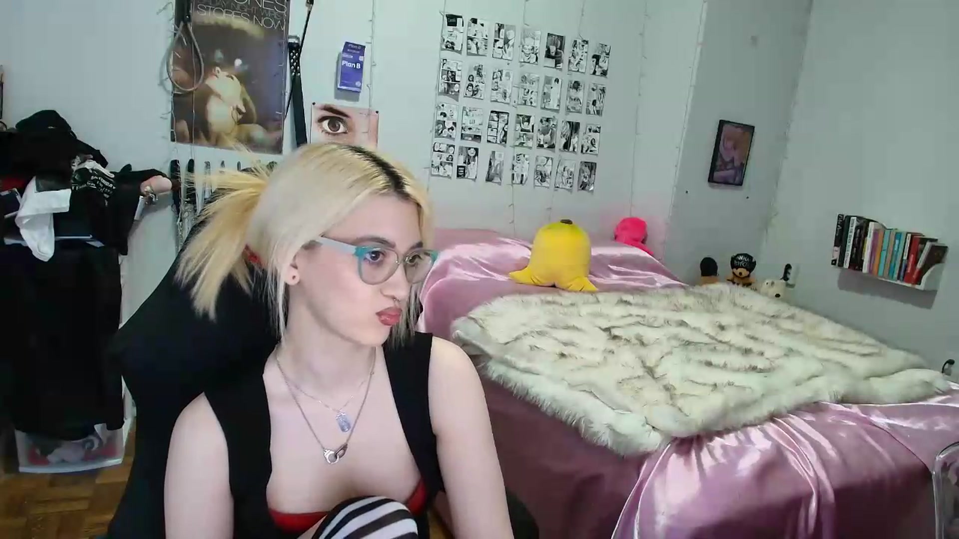 Gallery image thumbnail from AnnaTame's myfreecams stream on, 09/07/2026, 06:03 image 11 of 20