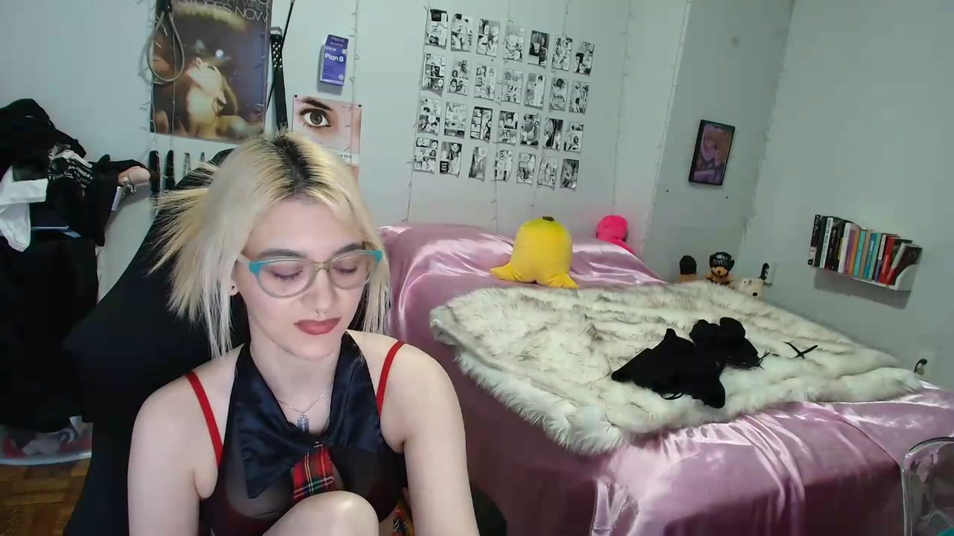 Gallery image thumbnail from AnnaTame's myfreecams stream on, 09/07/2026, 06:32 image 12 of 20