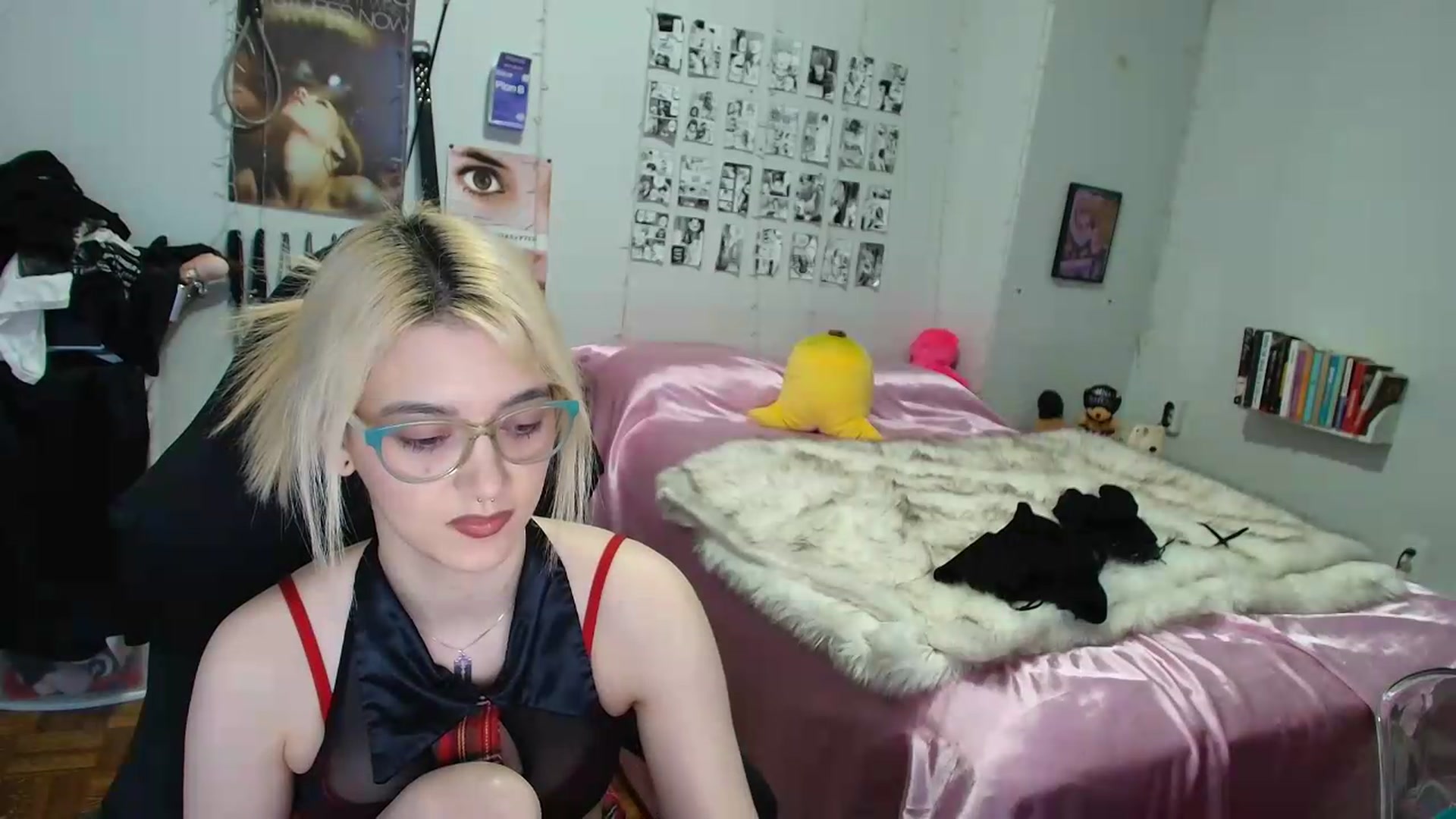 Gallery image thumbnail from AnnaTame's myfreecams stream on, 09/07/2026, 06:32 image 10 of 20