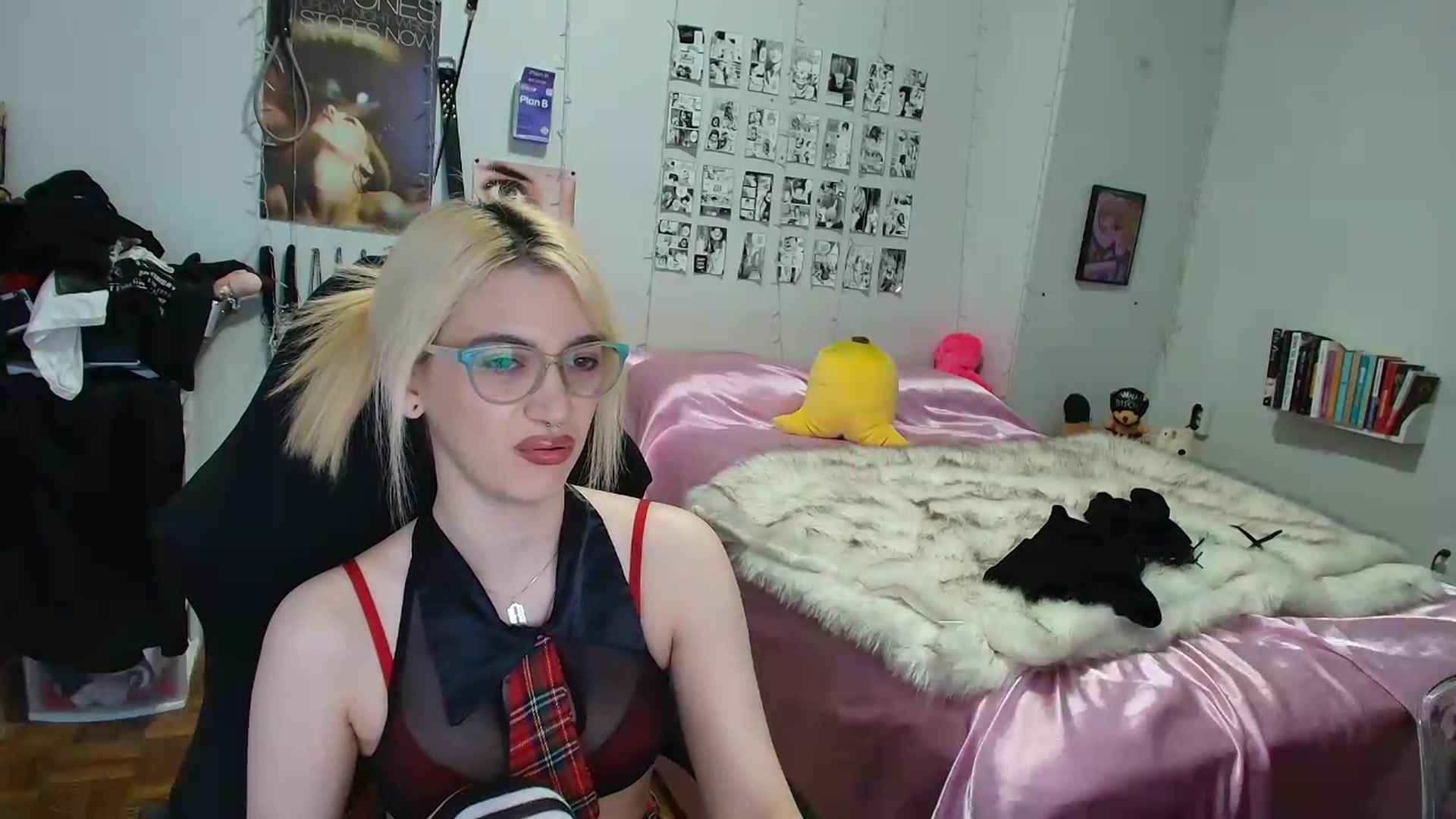 Gallery image thumbnail from AnnaTame's myfreecams stream on, 09/07/2026, 06:32 image 6 of 20