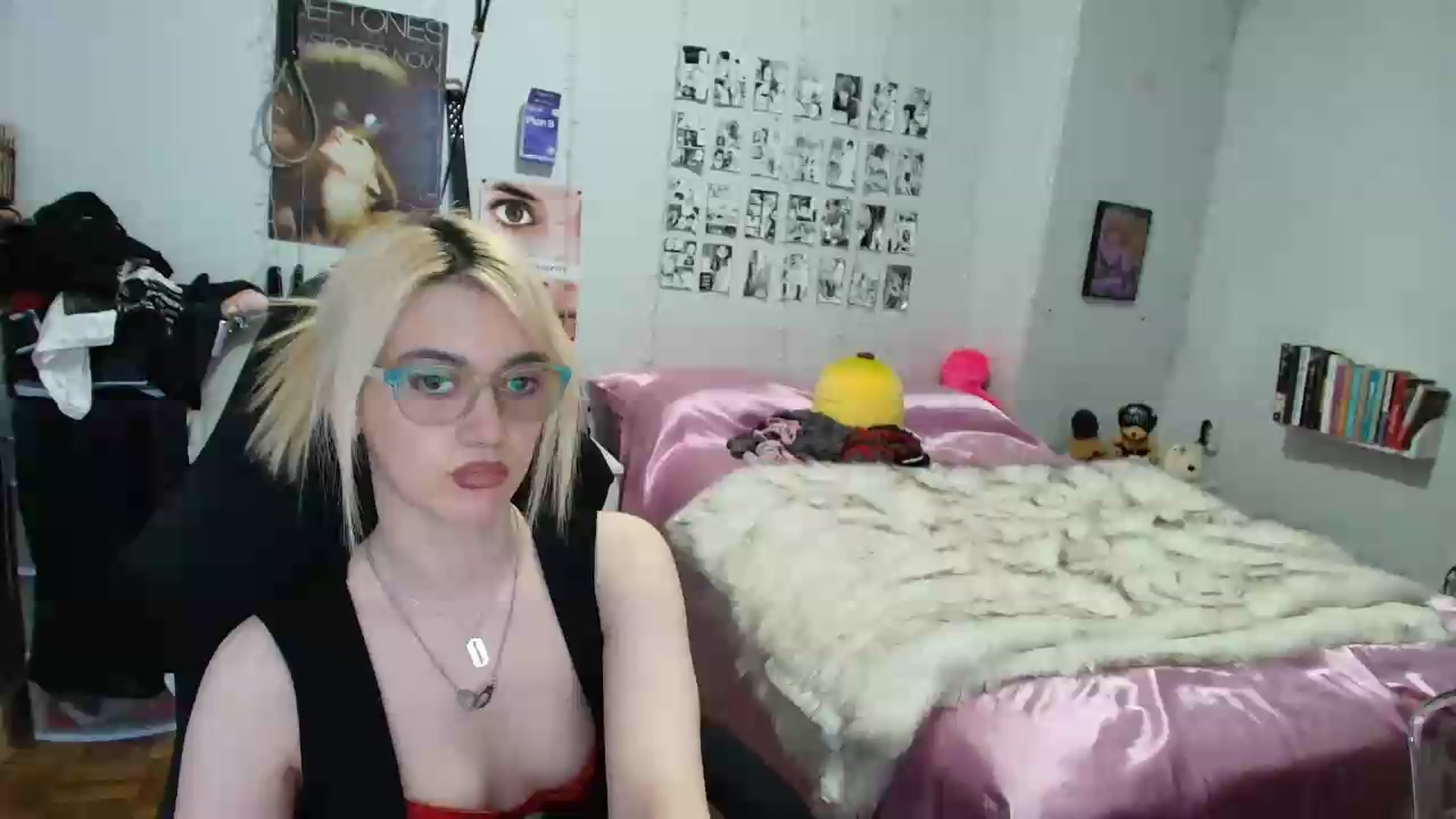 Gallery image thumbnail from AnnaTame's myfreecams stream on, 09/07/2026, 08:50 image 4 of 20