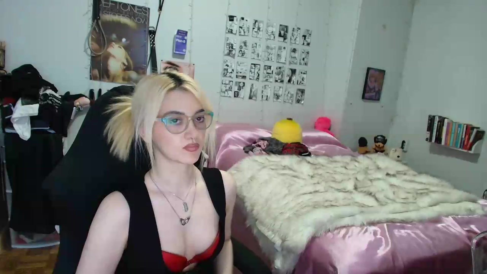 Gallery image thumbnail from AnnaTame's myfreecams stream on, 09/07/2026, 08:50 image 3 of 20