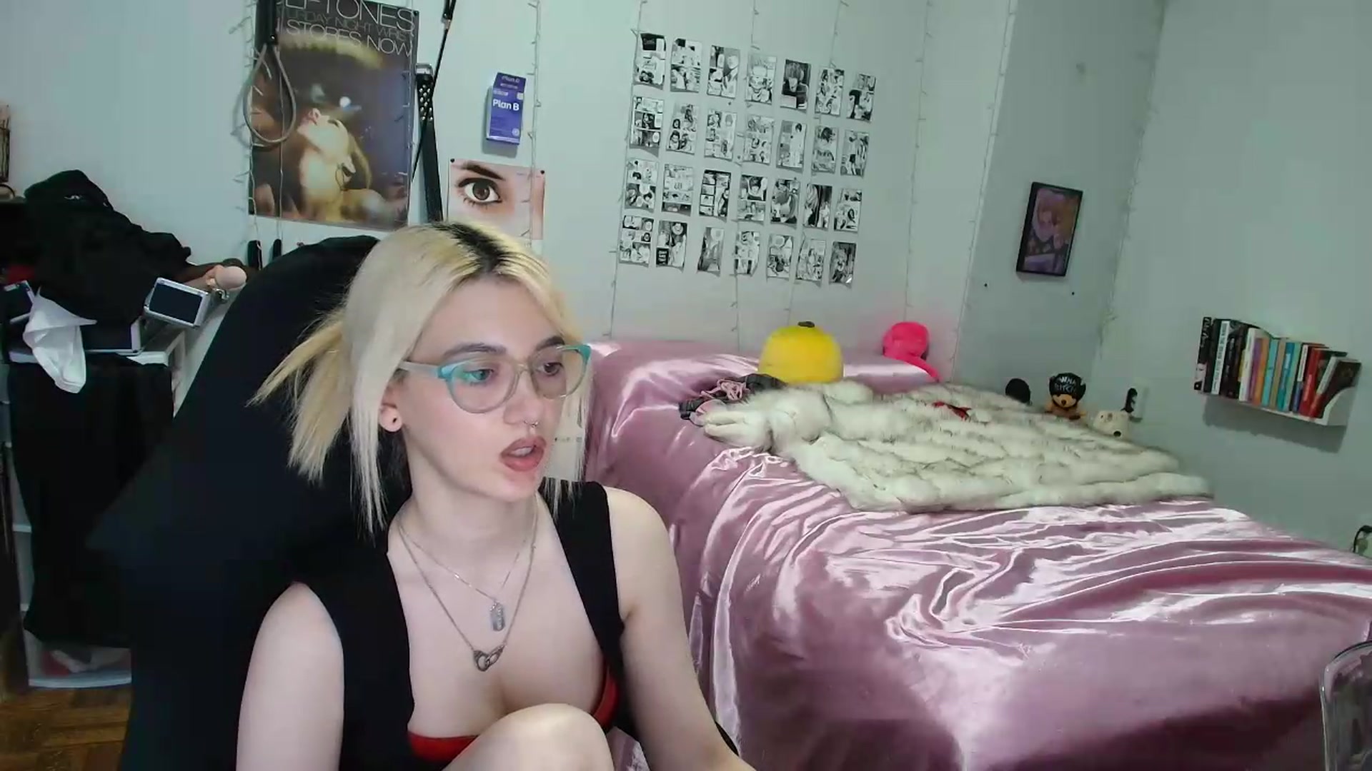 Gallery image thumbnail from AnnaTame's myfreecams stream on, 09/07/2026, 09:45 image 13 of 20