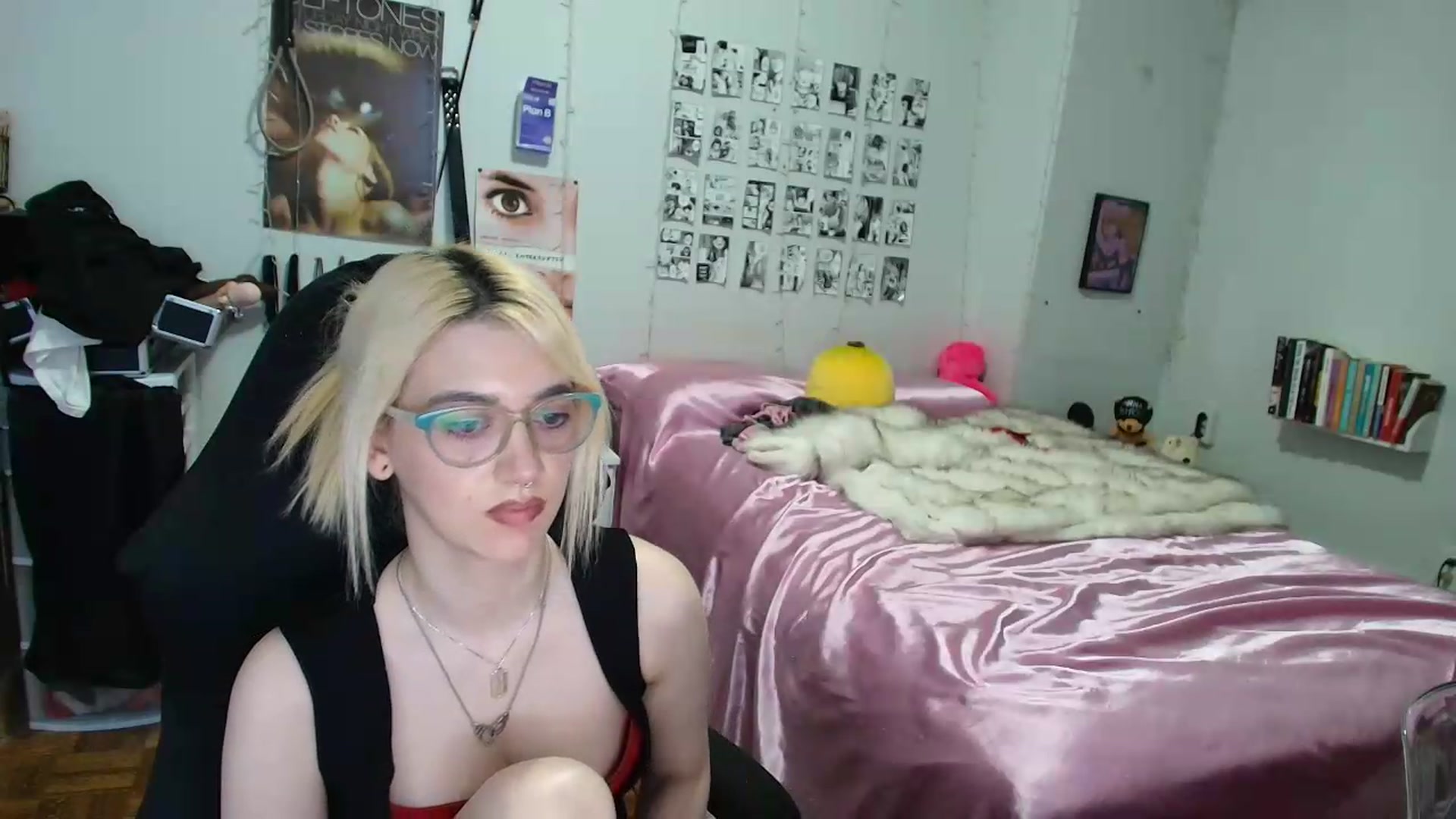 Gallery image thumbnail from AnnaTame's myfreecams stream on, 09/07/2026, 09:45 image 18 of 20