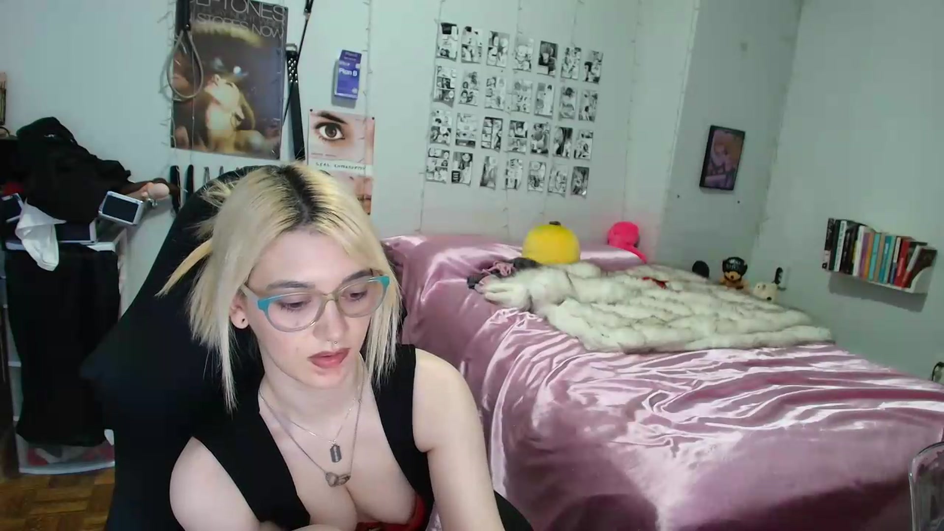 Gallery image thumbnail from AnnaTame's myfreecams stream on, 09/07/2026, 09:45 image 12 of 20