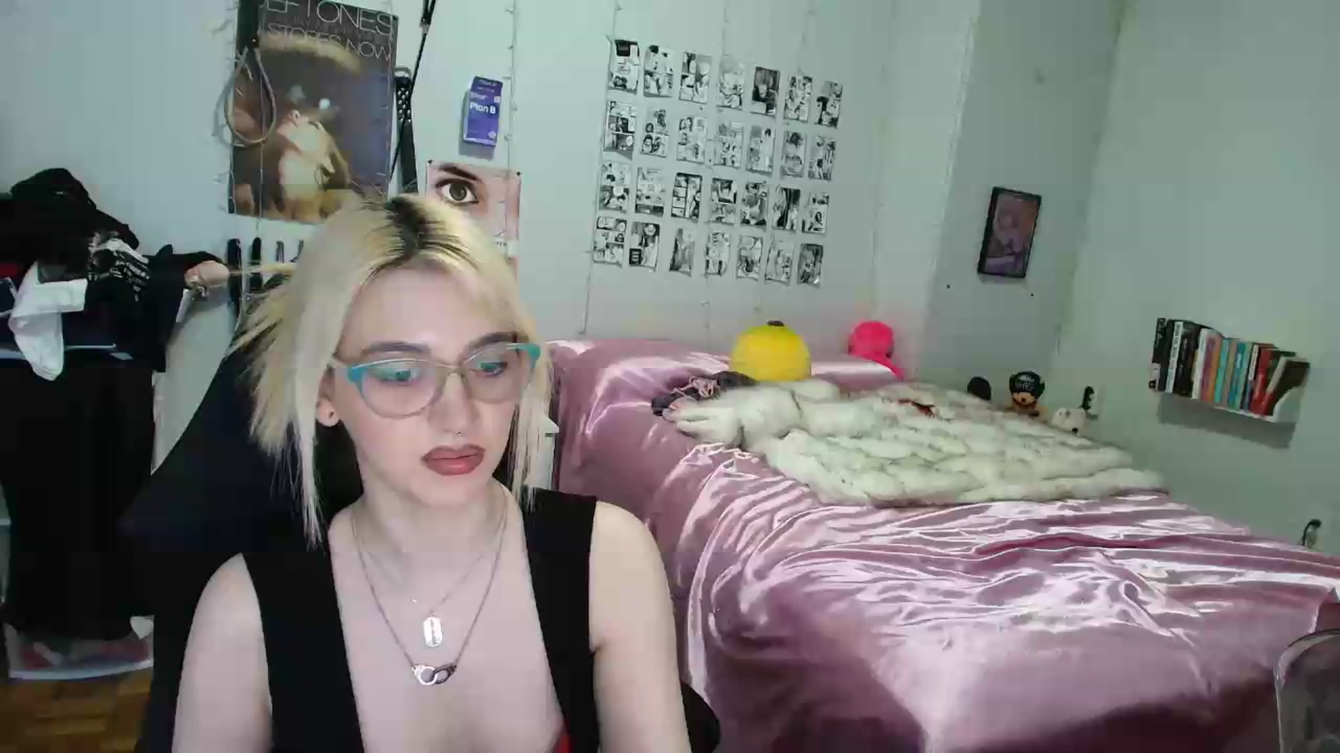 Gallery image thumbnail from AnnaTame's myfreecams stream on, 09/07/2026, 09:45 image 1 of 20