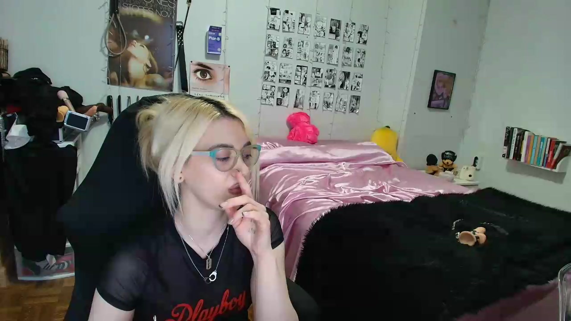 Gallery image thumbnail from AnnaTame's myfreecams stream on, 09/09/2026, 10:31 image 5 of 20