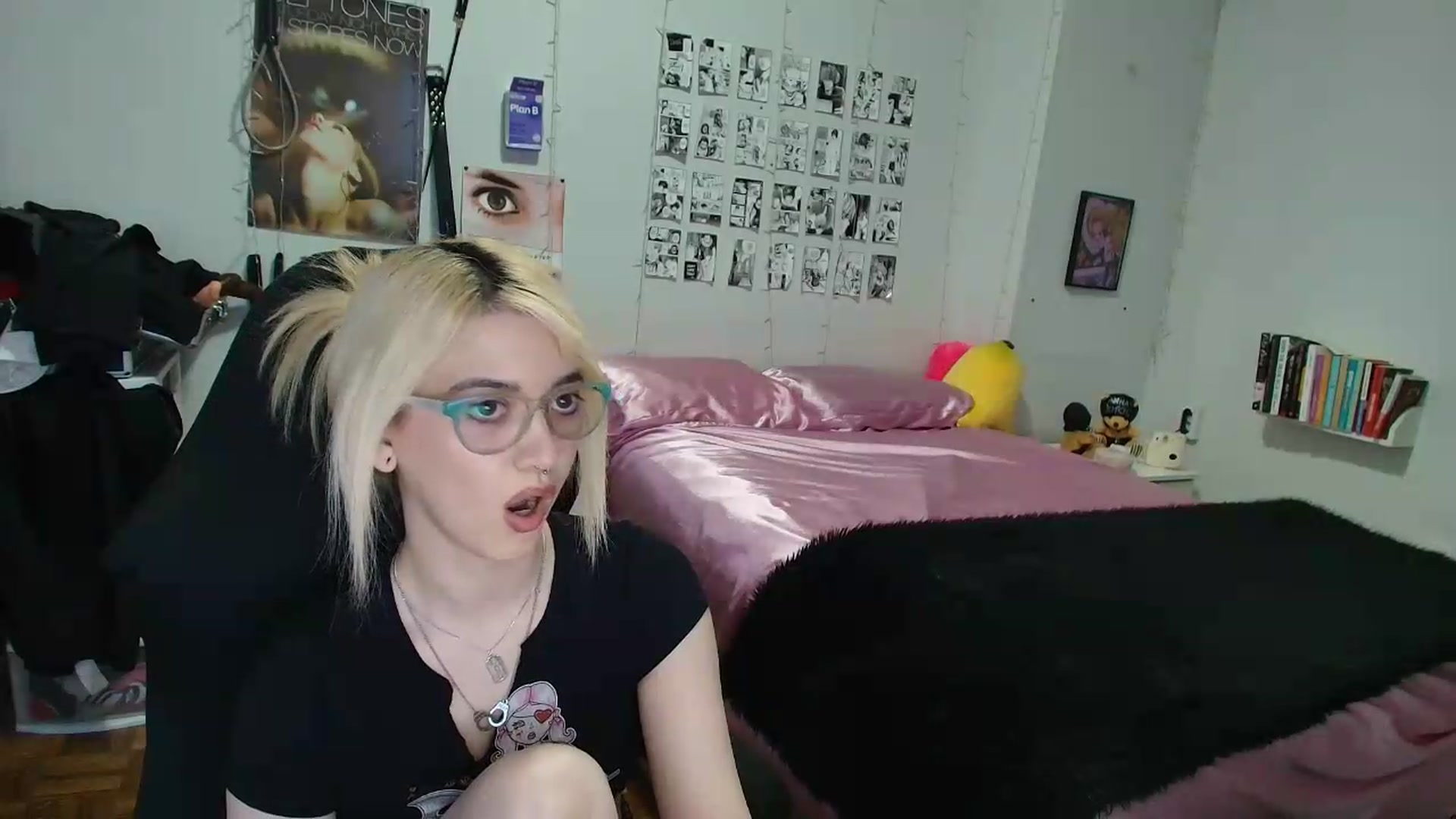Gallery image thumbnail from AnnaTame's myfreecams stream on, 09/10/2026, 09:55 image 6 of 20