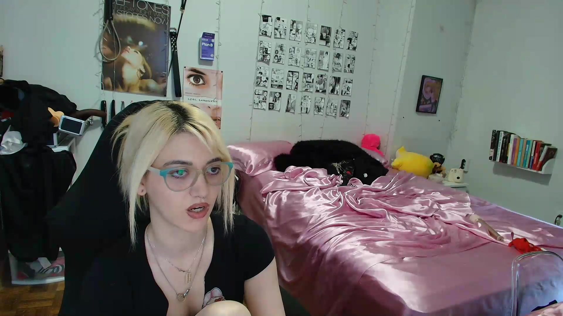 Gallery image thumbnail from AnnaTame's myfreecams stream on, 09/10/2026, 11:36 image 19 of 20