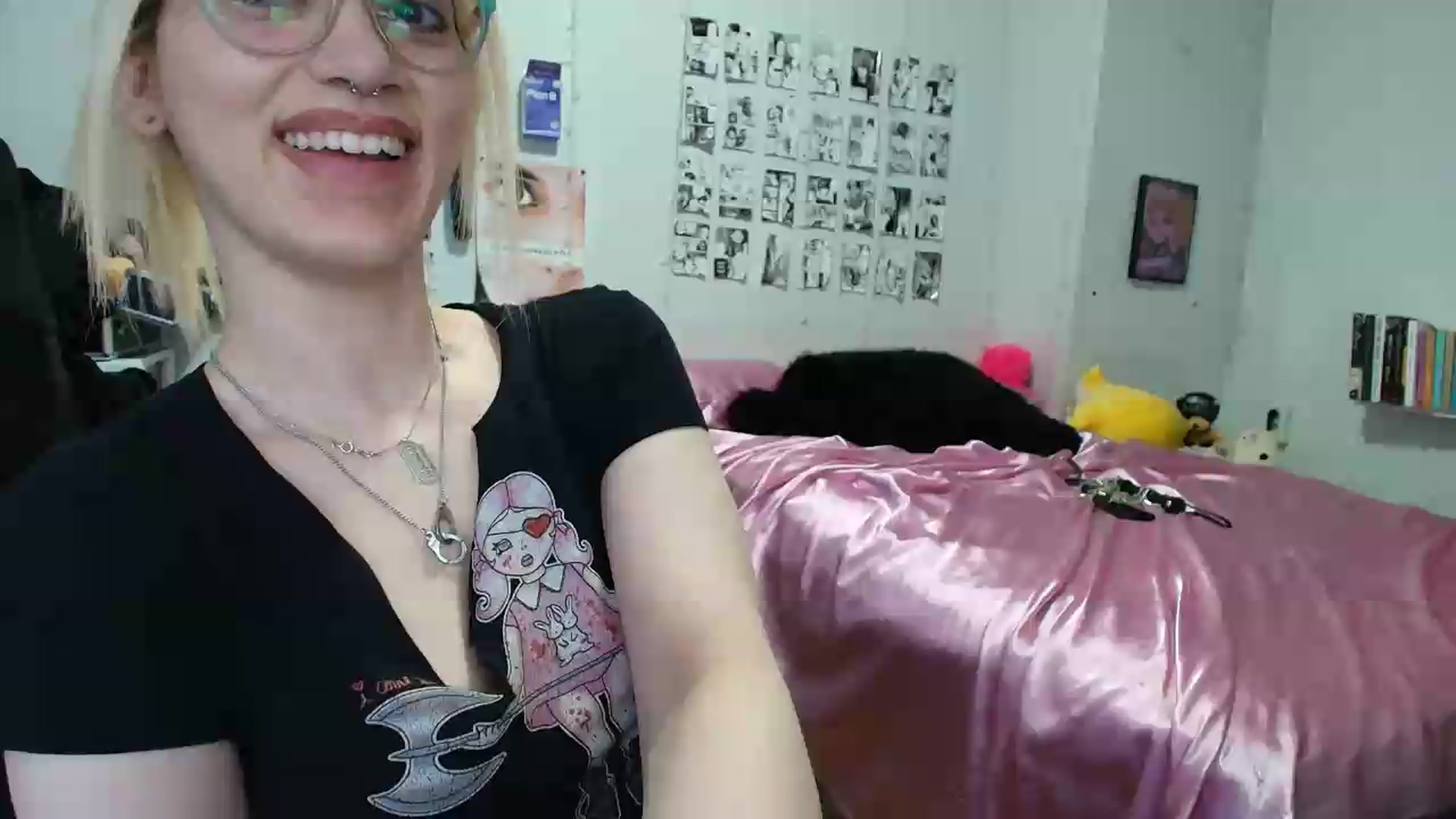 Gallery image thumbnail from AnnaTame's myfreecams stream on, 09/10/2026, 11:36 image 1 of 20