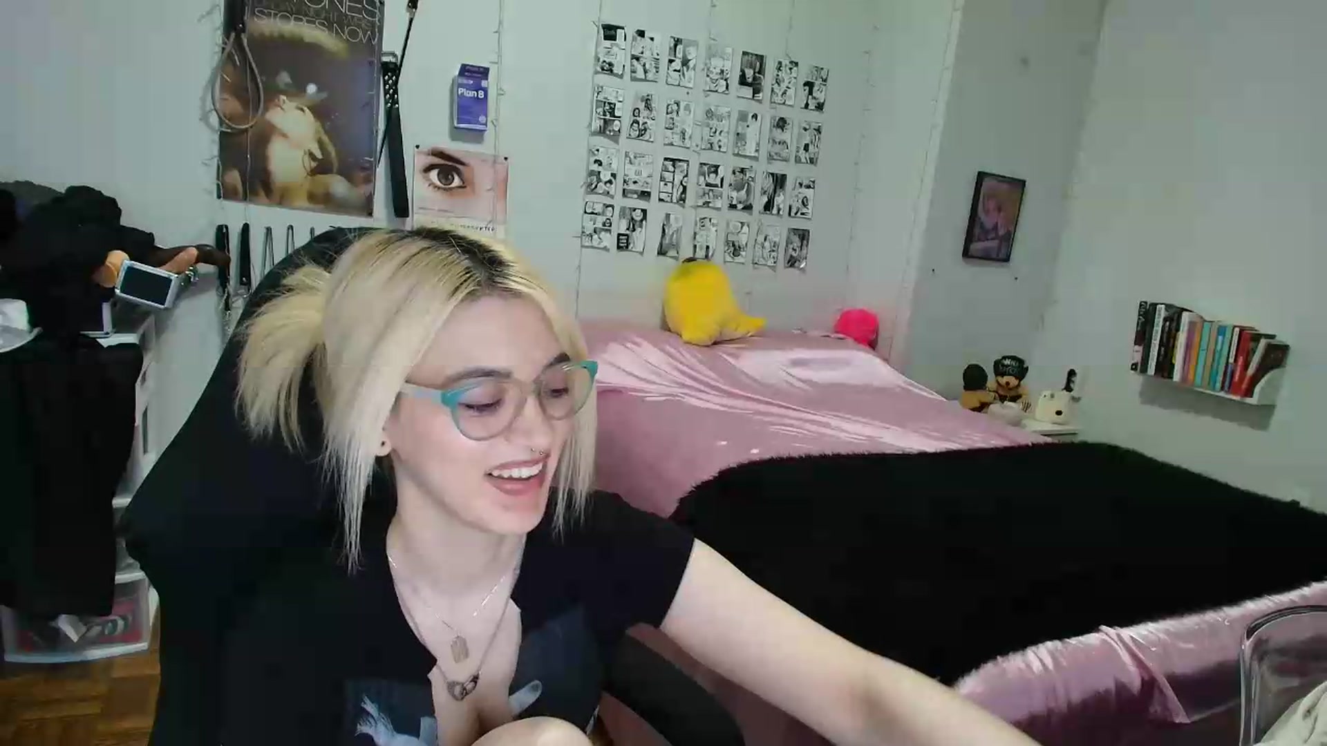 Gallery image thumbnail from AnnaTame's myfreecams stream on, 09/11/2026, 09:40 image 15 of 20