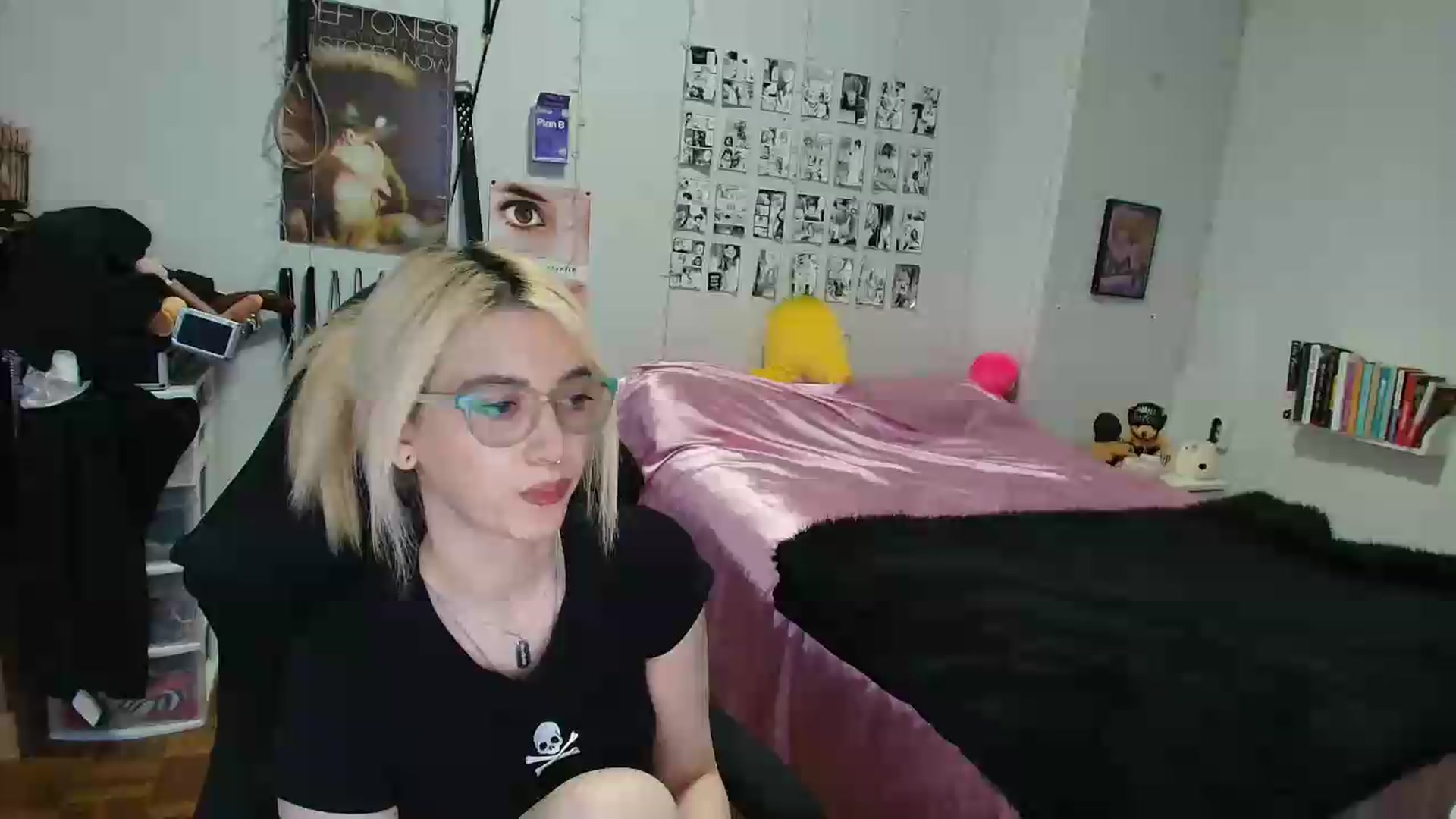 Gallery image thumbnail from AnnaTame's myfreecams stream on, 09/12/2026, 08:12 image 1 of 20