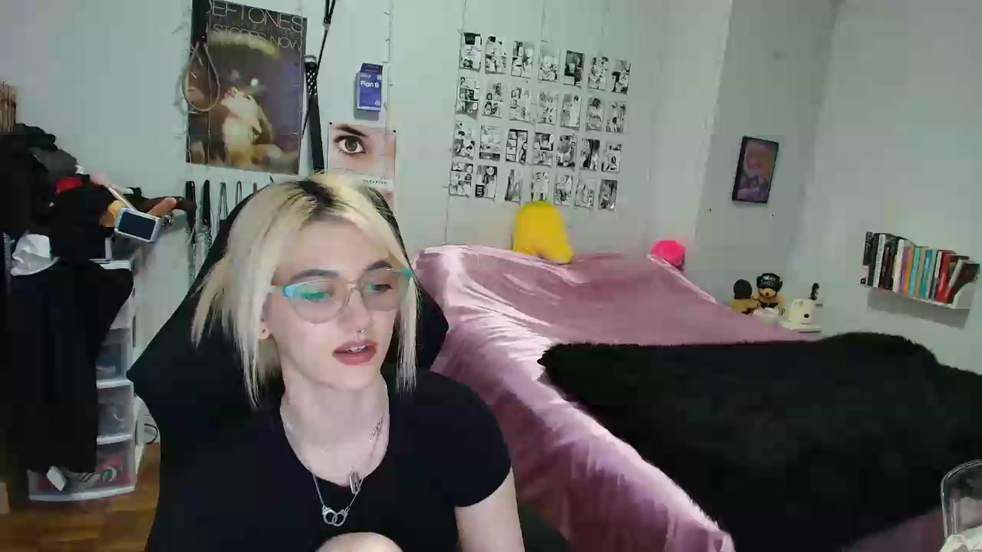 Gallery image thumbnail from AnnaTame's myfreecams stream on, 09/12/2026, 09:15 image 7 of 20