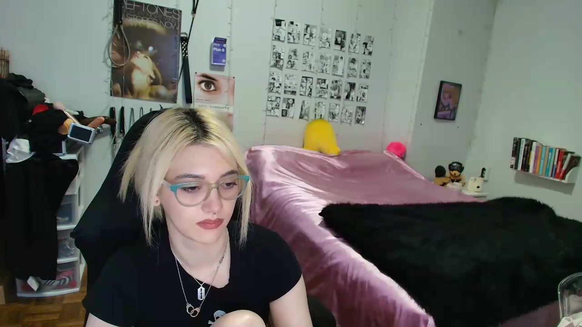 Gallery image thumbnail from AnnaTame's myfreecams stream on, 09/12/2026, 09:15 image 15 of 20