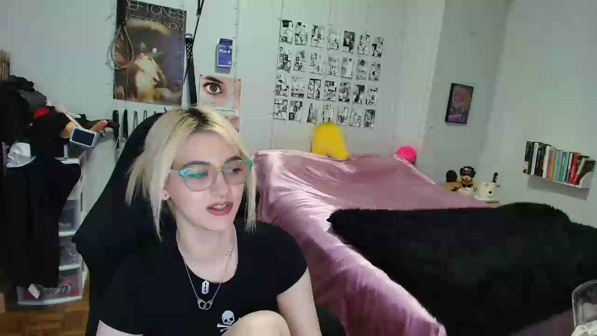 Gallery image thumbnail from AnnaTame's myfreecams stream on, 09/12/2026, 09:15 image 6 of 20