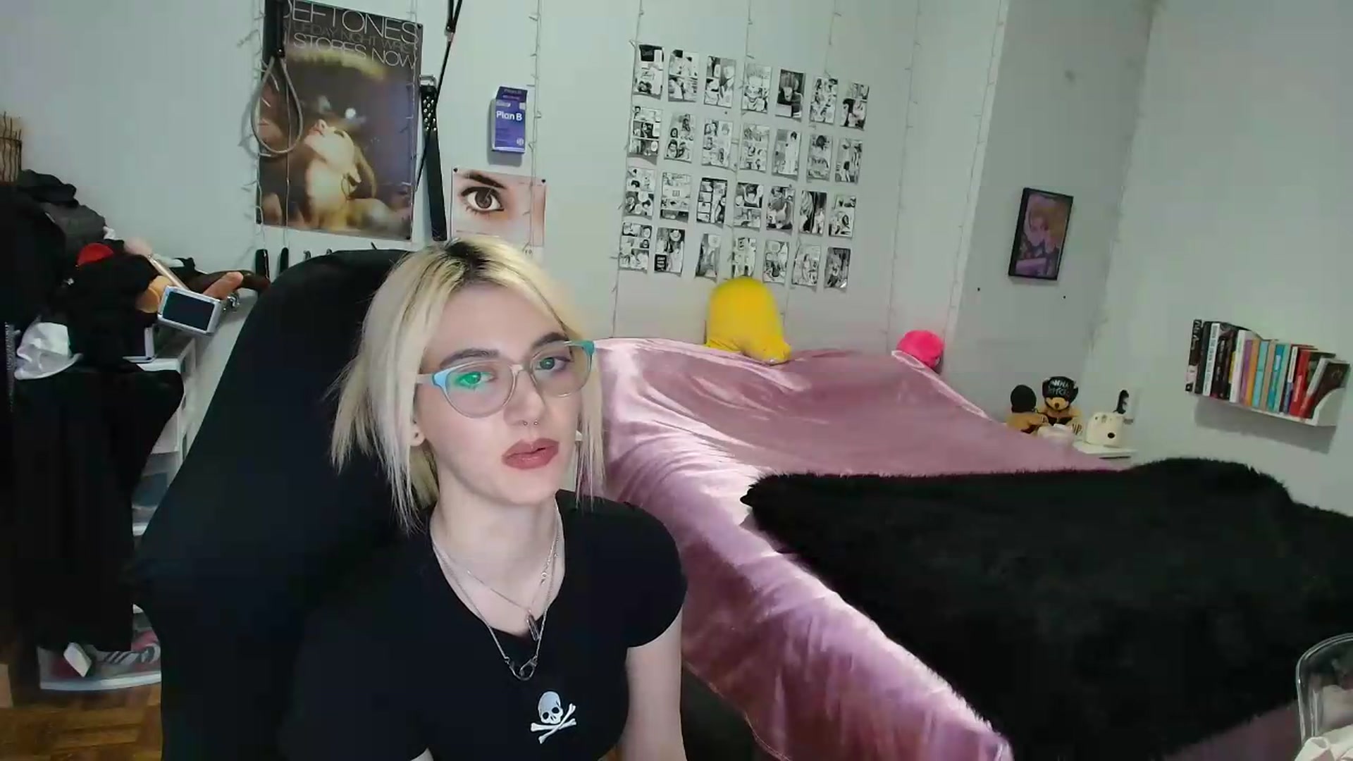 Gallery image thumbnail from AnnaTame's myfreecams stream on, 09/12/2026, 10:08 image 13 of 20