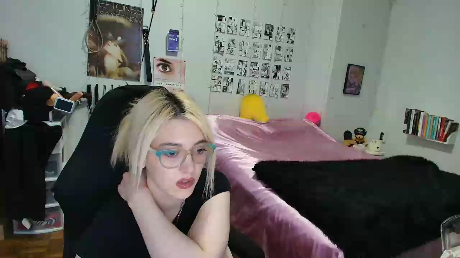 Gallery image thumbnail from AnnaTame's myfreecams stream on, 09/12/2026, 10:08 image 1 of 20