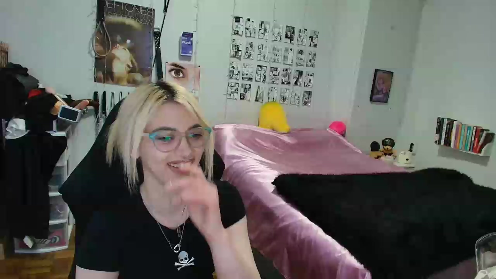 Gallery image thumbnail from AnnaTame's myfreecams stream on, 09/12/2026, 10:08 image 12 of 20