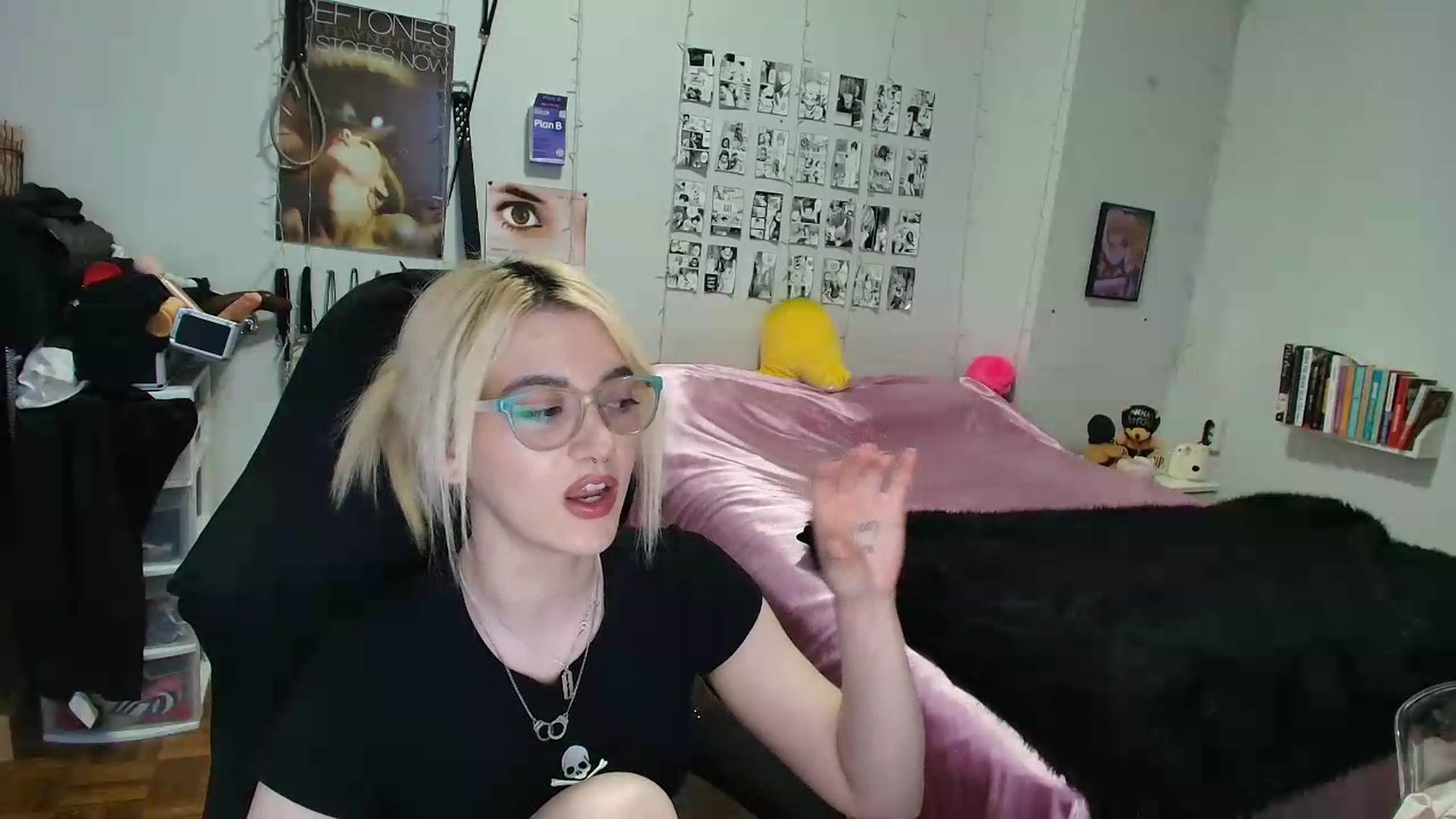 Gallery image thumbnail from AnnaTame's myfreecams stream on, 09/12/2026, 10:08 image 3 of 20