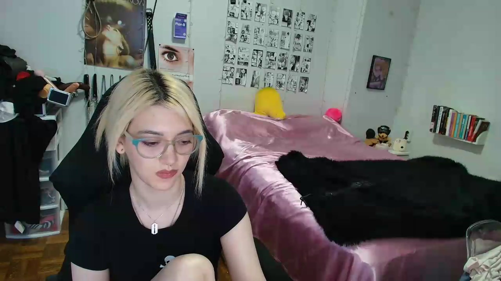 Gallery image thumbnail from AnnaTame's myfreecams stream on, 09/12/2026, 11:03 image 13 of 20
