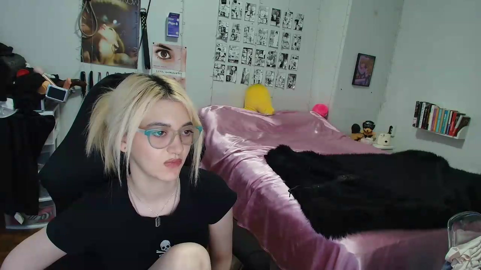 Gallery image thumbnail from AnnaTame's myfreecams stream on, 09/12/2026, 11:03 image 19 of 20