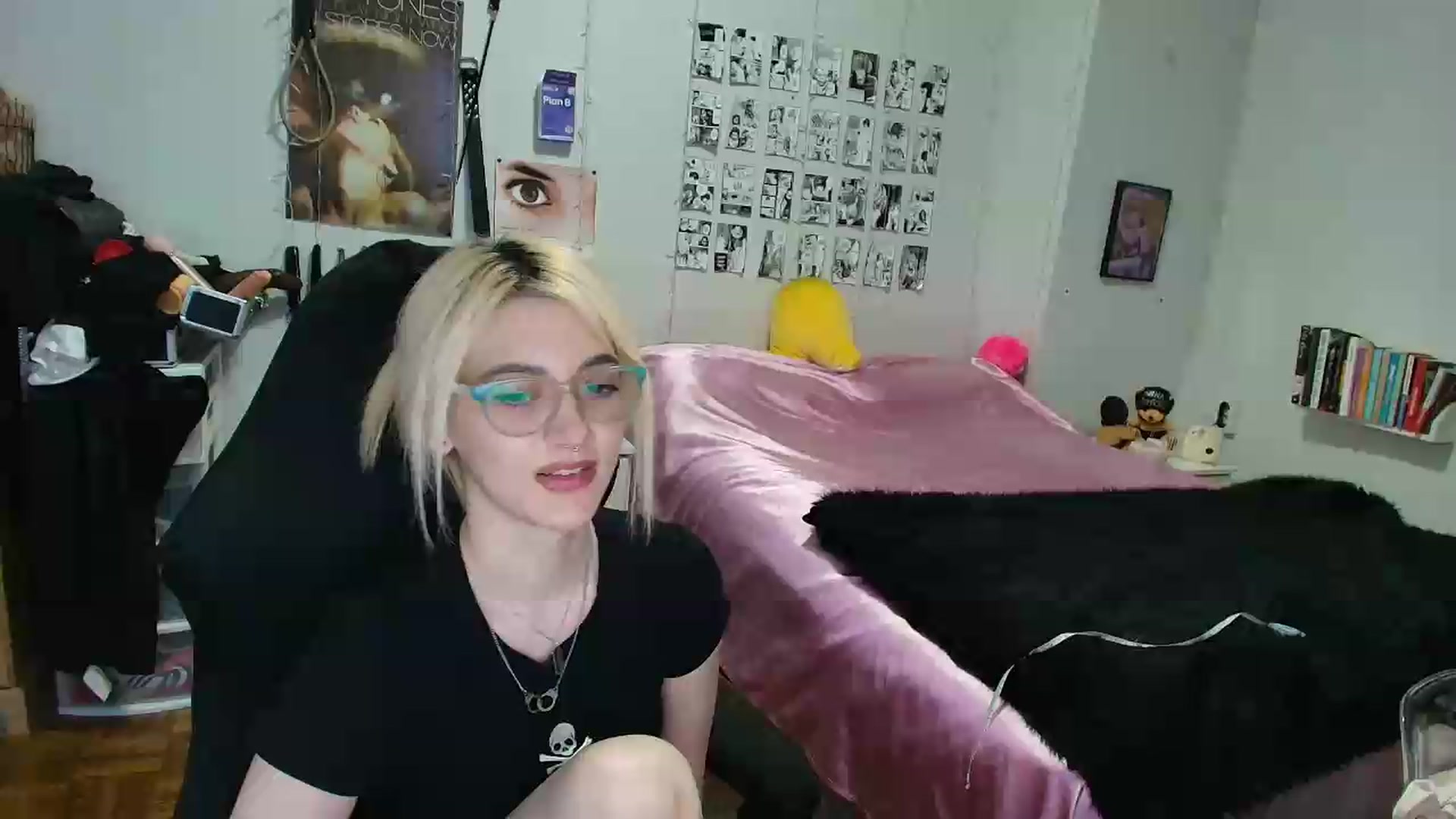 Gallery image thumbnail from AnnaTame's myfreecams stream on, 09/12/2026, 11:03 image 3 of 20