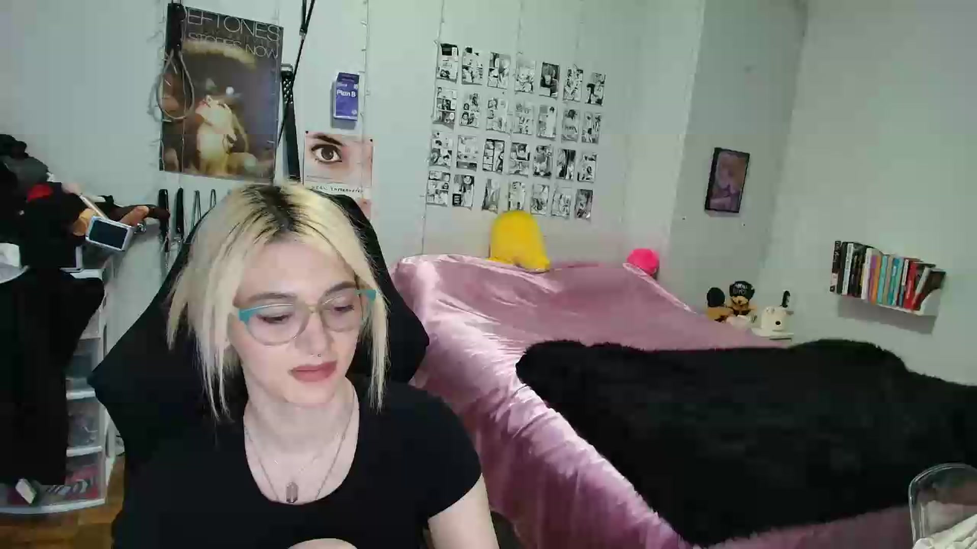 Gallery image thumbnail from AnnaTame's myfreecams stream on, 09/12/2026, 11:03 image 7 of 20