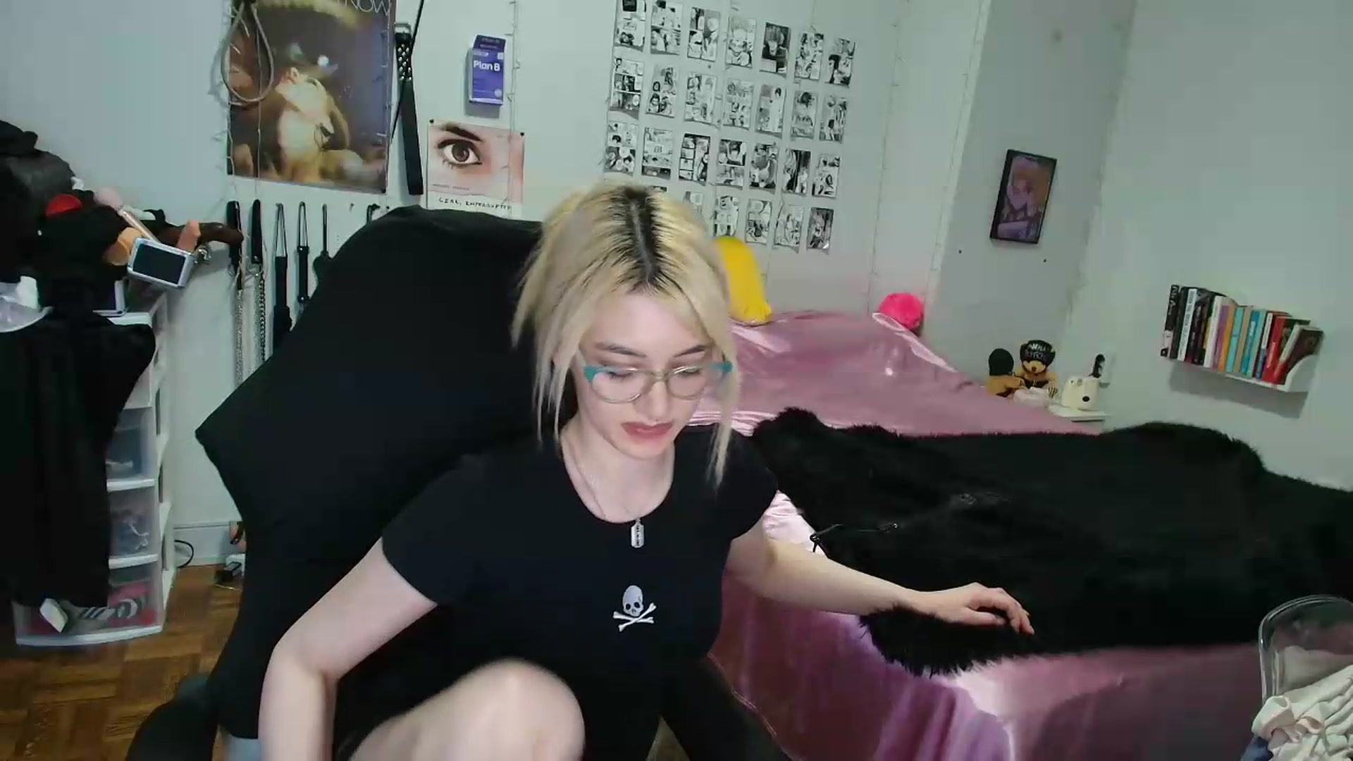 Gallery image thumbnail from AnnaTame's myfreecams stream on, 09/12/2026, 11:03 image 15 of 20