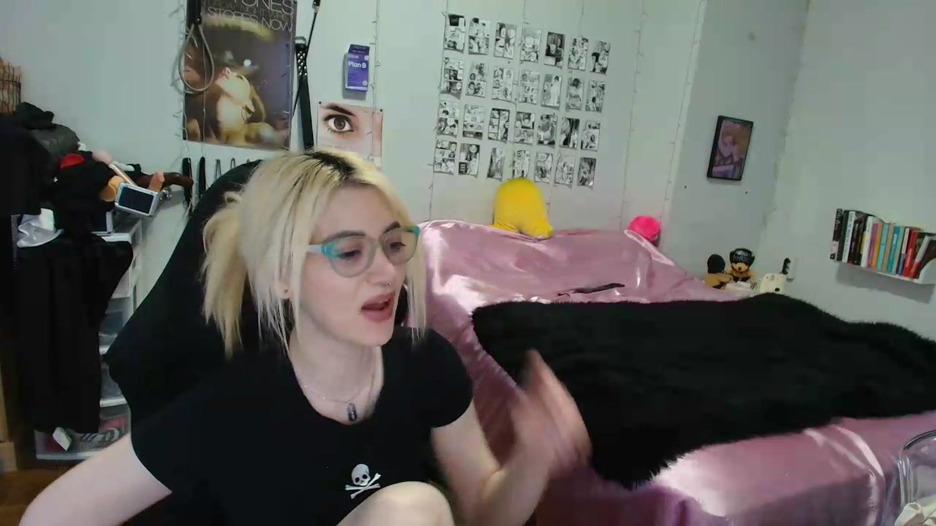 Gallery image thumbnail from AnnaTame's myfreecams stream on, 09/12/2026, 11:40 image 16 of 20