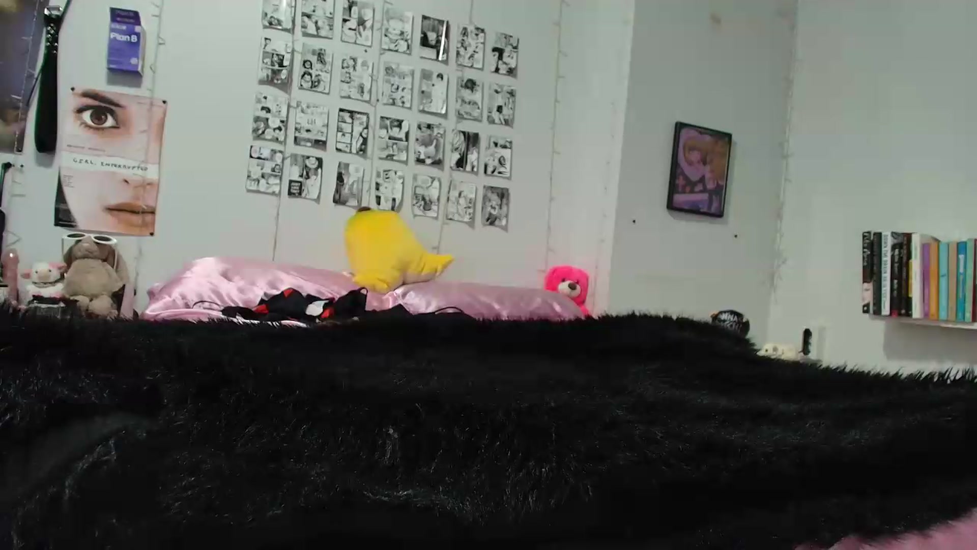 Gallery image thumbnail from AnnaTame's myfreecams stream on, 09/13/2026, 07:14 image 15 of 20