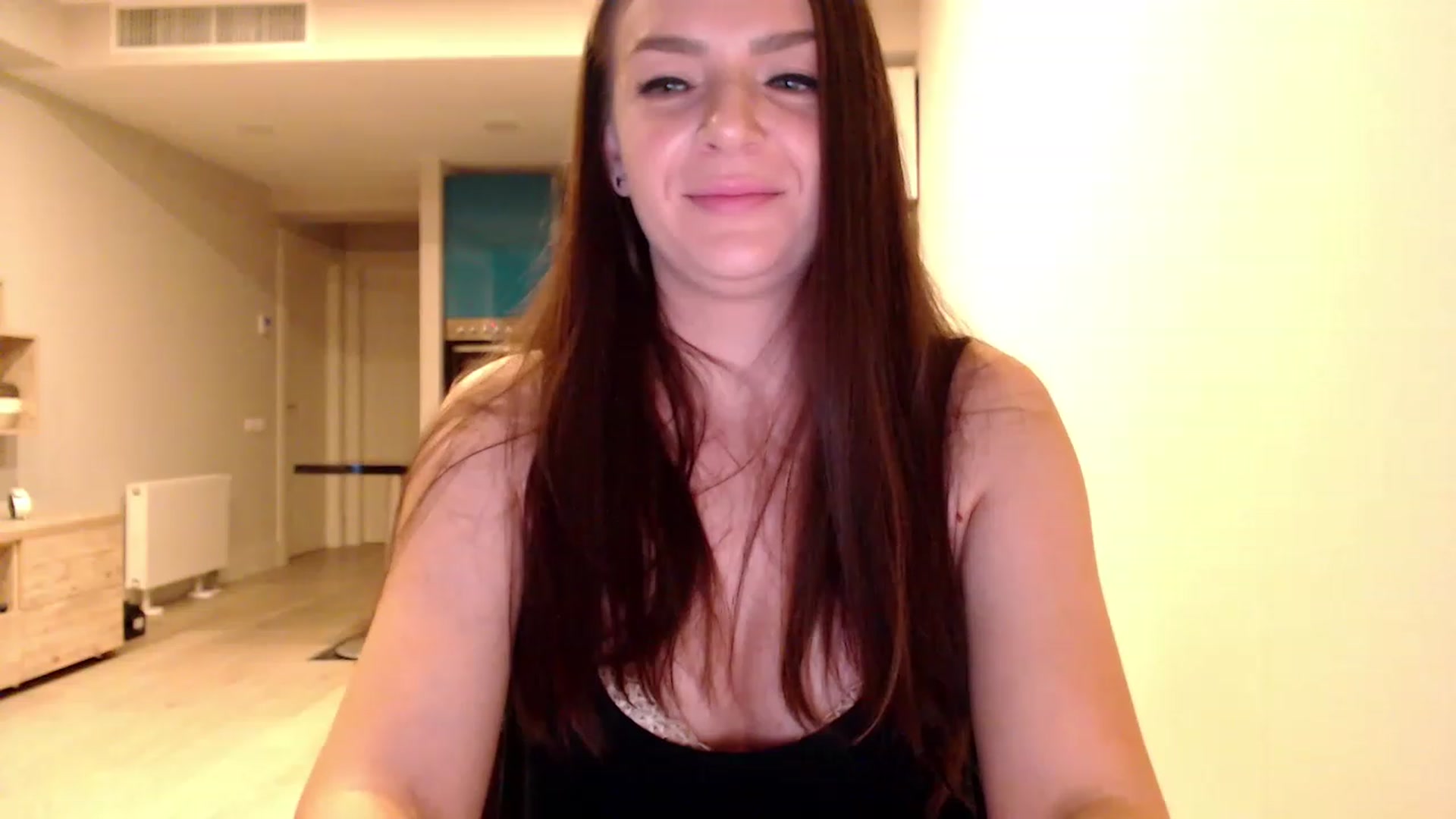 Gallery image thumbnail from AnnaTheCute's myfreecams stream on, 12/26/2022, 06:08 image 8 of 20