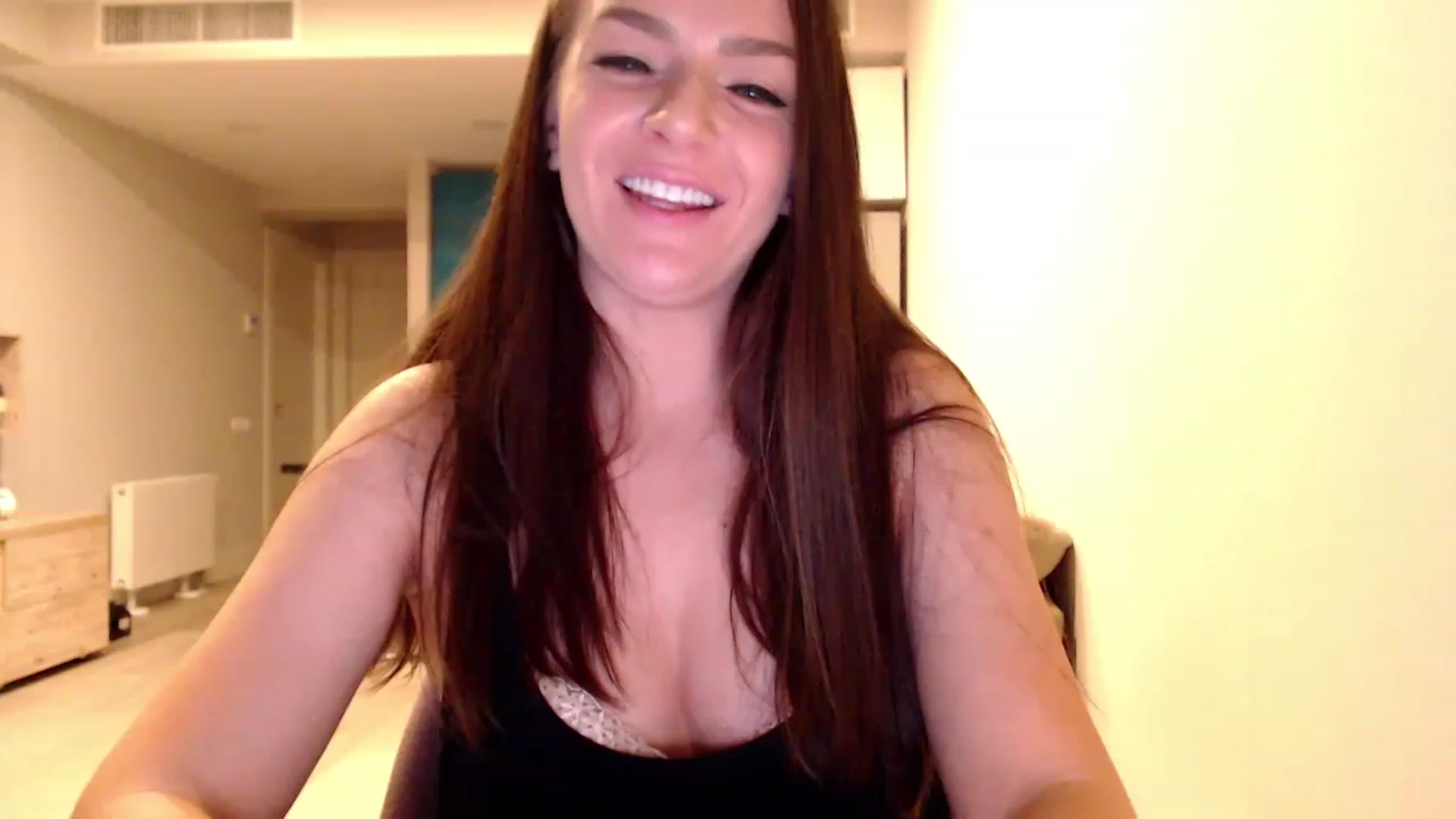 Gallery image thumbnail from AnnaTheCute's myfreecams stream on, 12/26/2022, 06:08 image 3 of 20