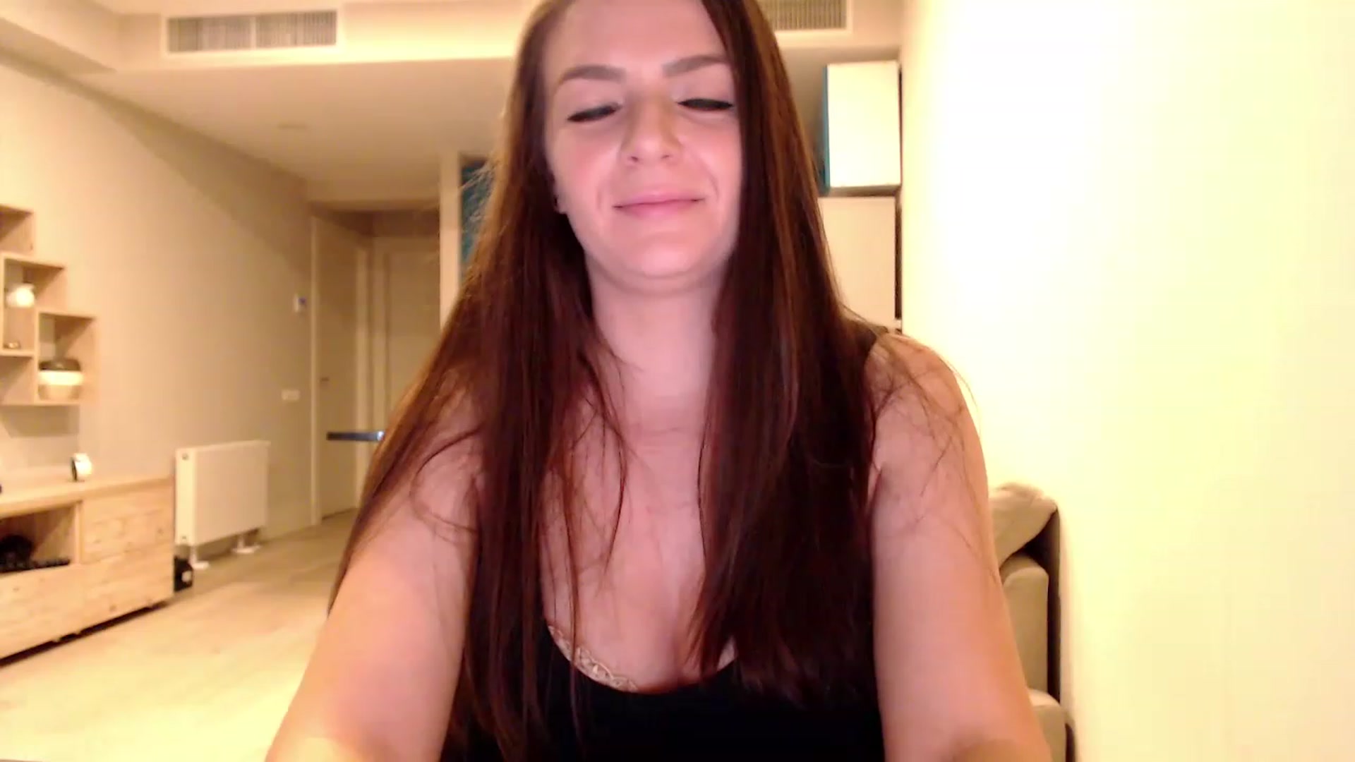 Gallery image thumbnail from AnnaTheCute's myfreecams stream on, 12/26/2022, 07:19 image 2 of 20
