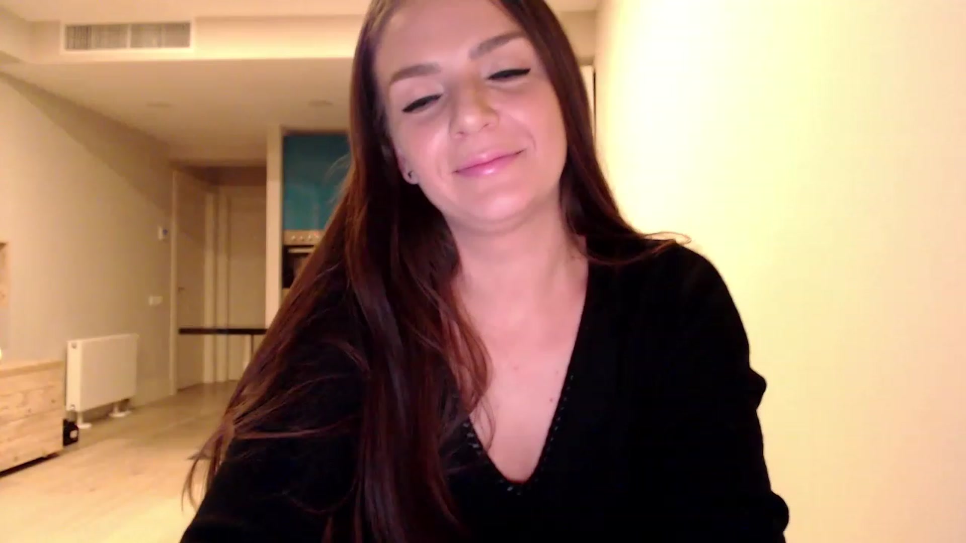 Gallery image thumbnail from AnnaTheCute's myfreecams stream on, 01/01/2023, 06:18 image 7 of 20