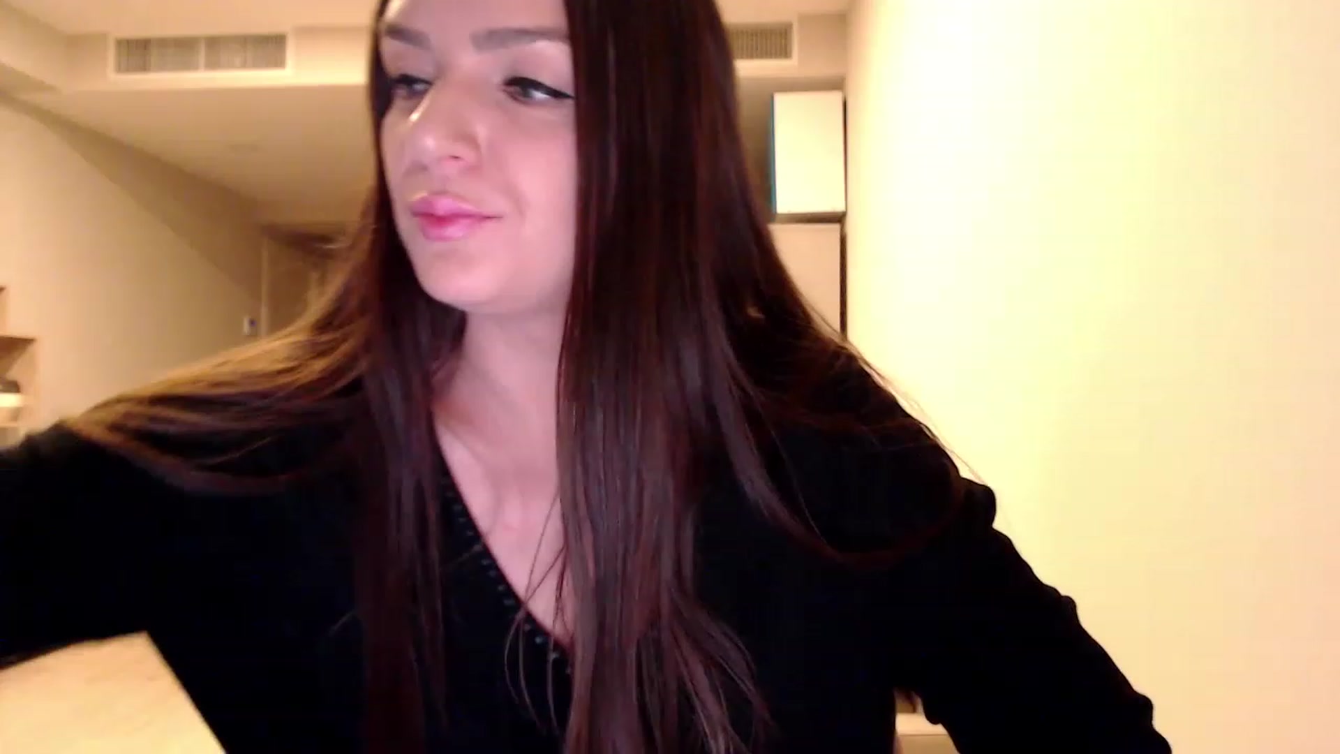 Gallery image thumbnail from AnnaTheCute's myfreecams stream on, 01/01/2023, 06:18 image 6 of 20