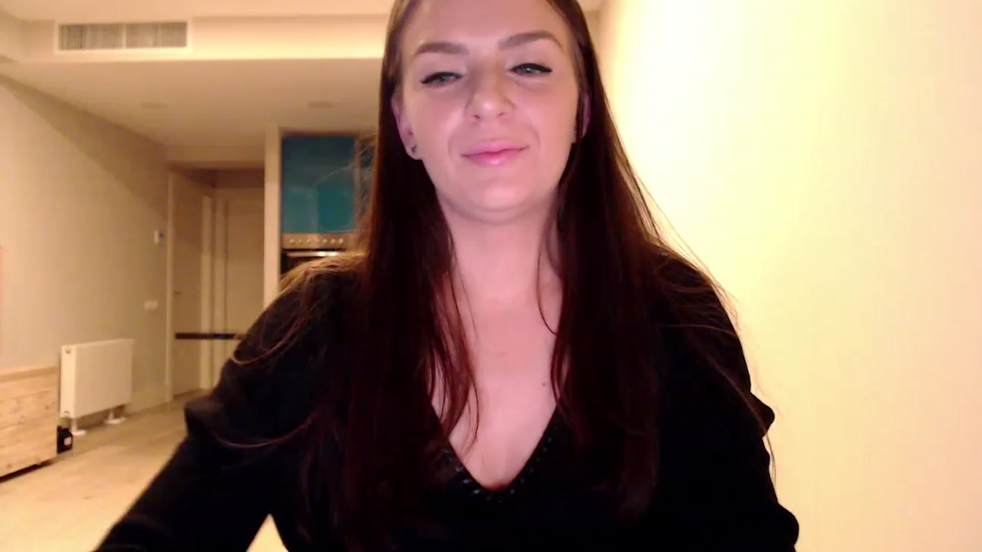 Gallery image thumbnail from AnnaTheCute's myfreecams stream on, 01/01/2023, 06:18 image 8 of 20