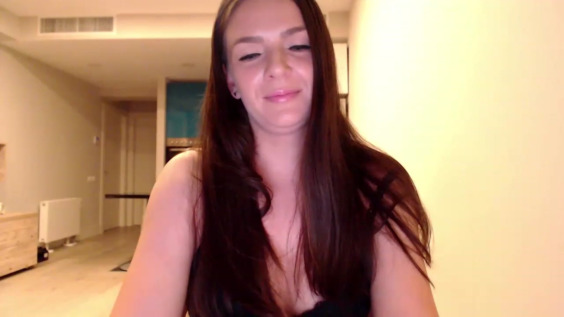 Gallery image thumbnail from AnnaTheCute's myfreecams stream on, 01/10/2023, 07:19 image 3 of 20