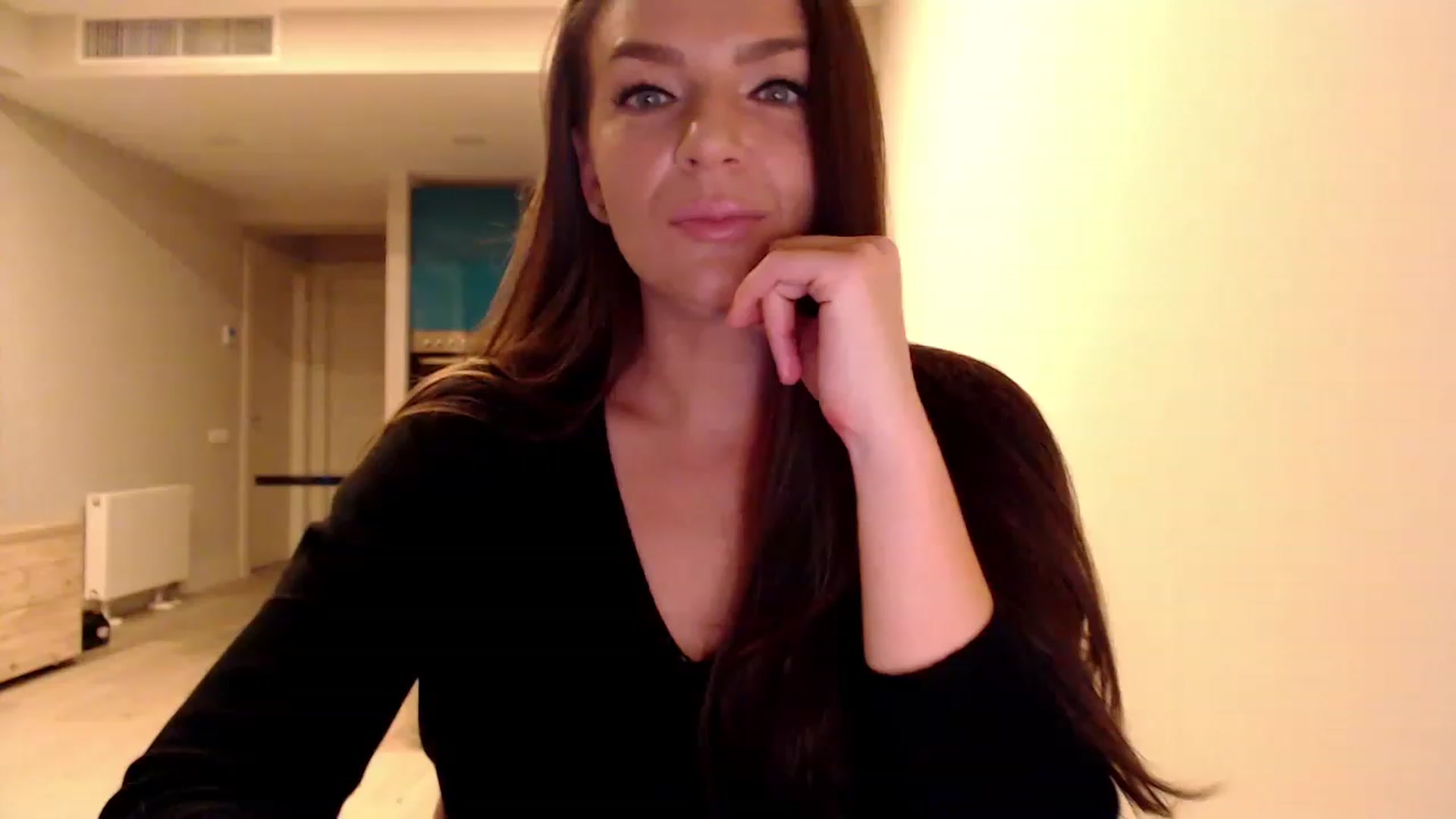 Gallery image thumbnail from AnnaTheCute's myfreecams stream on, 01/26/2023, 06:13 image 8 of 20