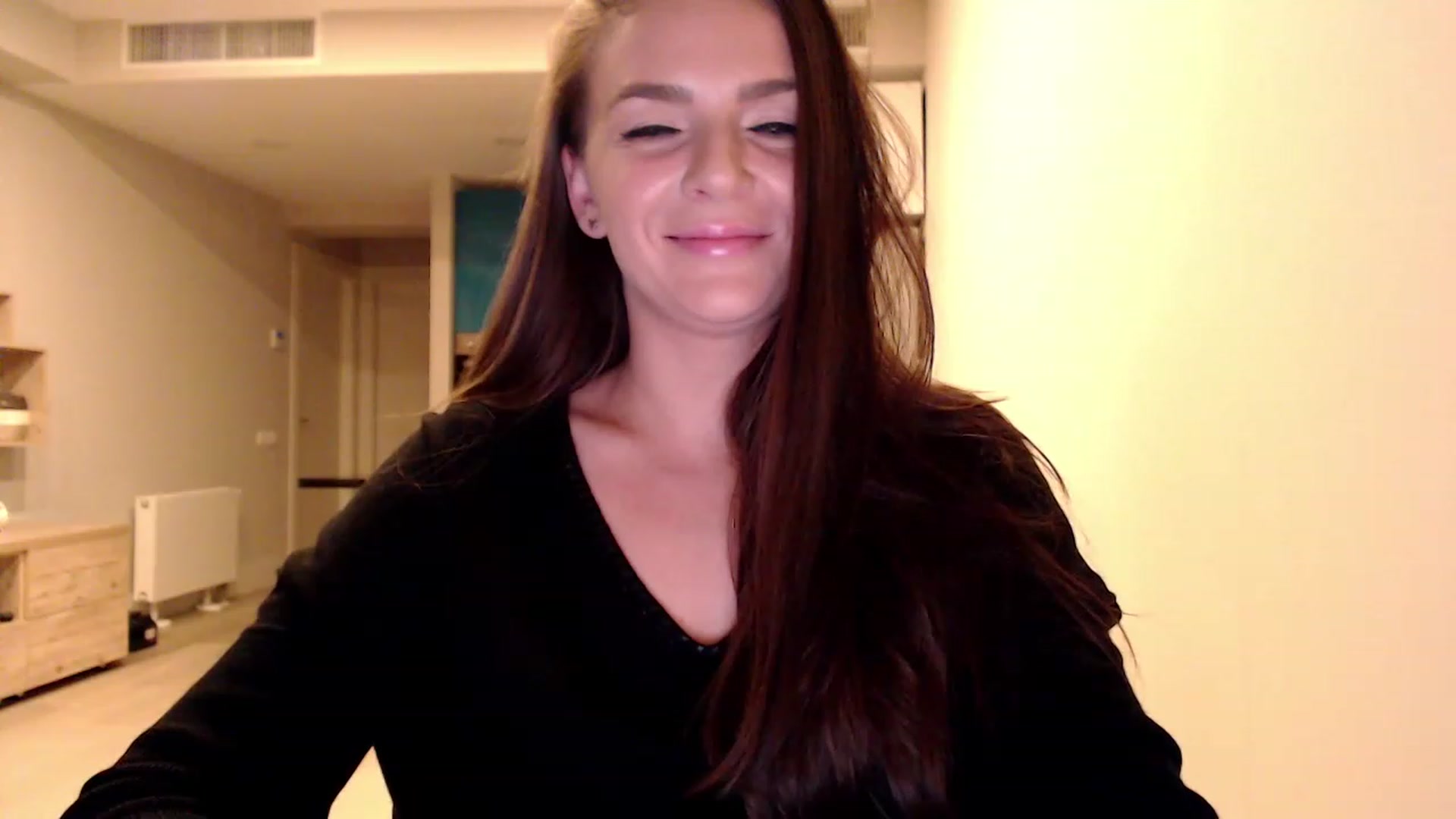 Gallery image thumbnail from AnnaTheCute's myfreecams stream on, 01/26/2023, 07:17 image 10 of 20