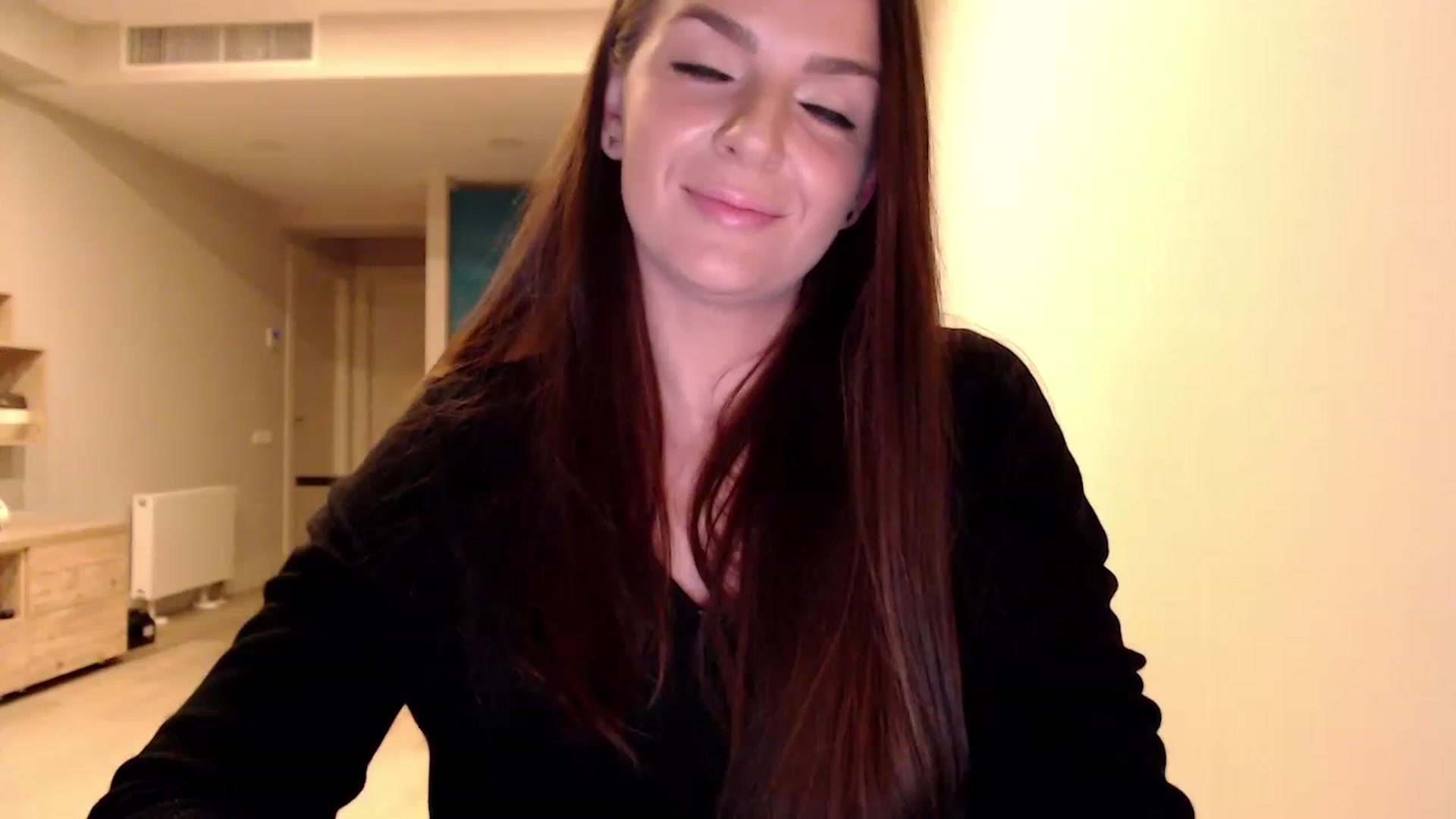 Gallery image thumbnail from AnnaTheCute's myfreecams stream on, 01/26/2023, 07:17 image 5 of 20