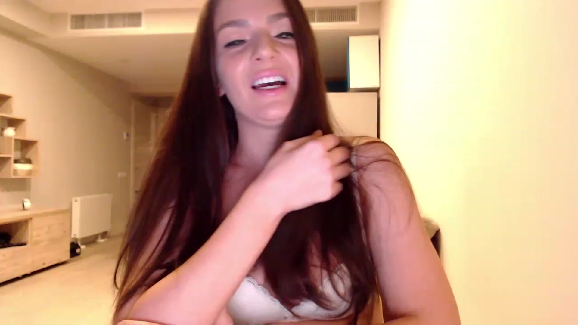 Gallery image thumbnail from AnnaTheCute's myfreecams stream on, 01/29/2023, 06:12 image 15 of 20