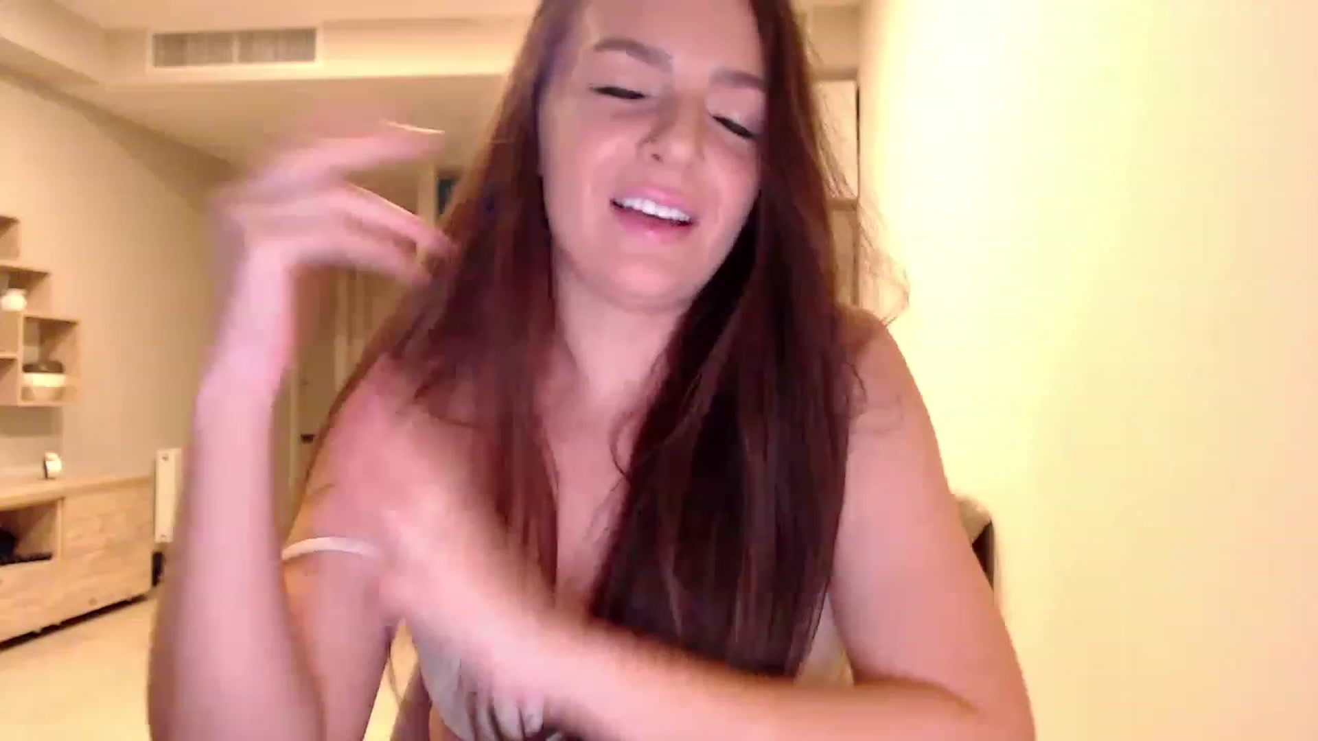 Gallery image thumbnail from AnnaTheCute's myfreecams stream on, 01/29/2023, 07:28 image 11 of 20