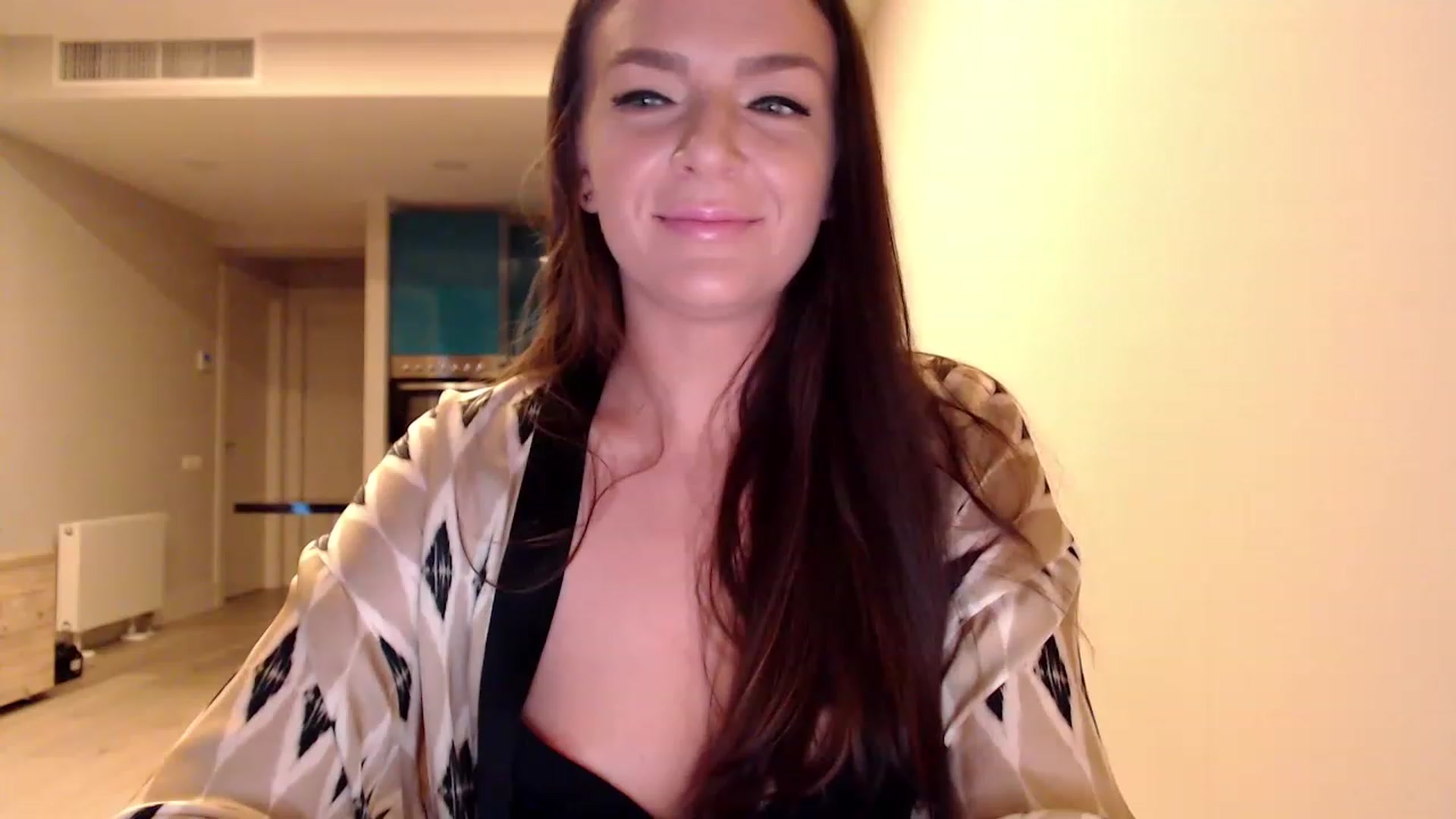 Gallery image thumbnail from AnnaTheCute's myfreecams stream on, 01/30/2023, 06:12 image 9 of 20