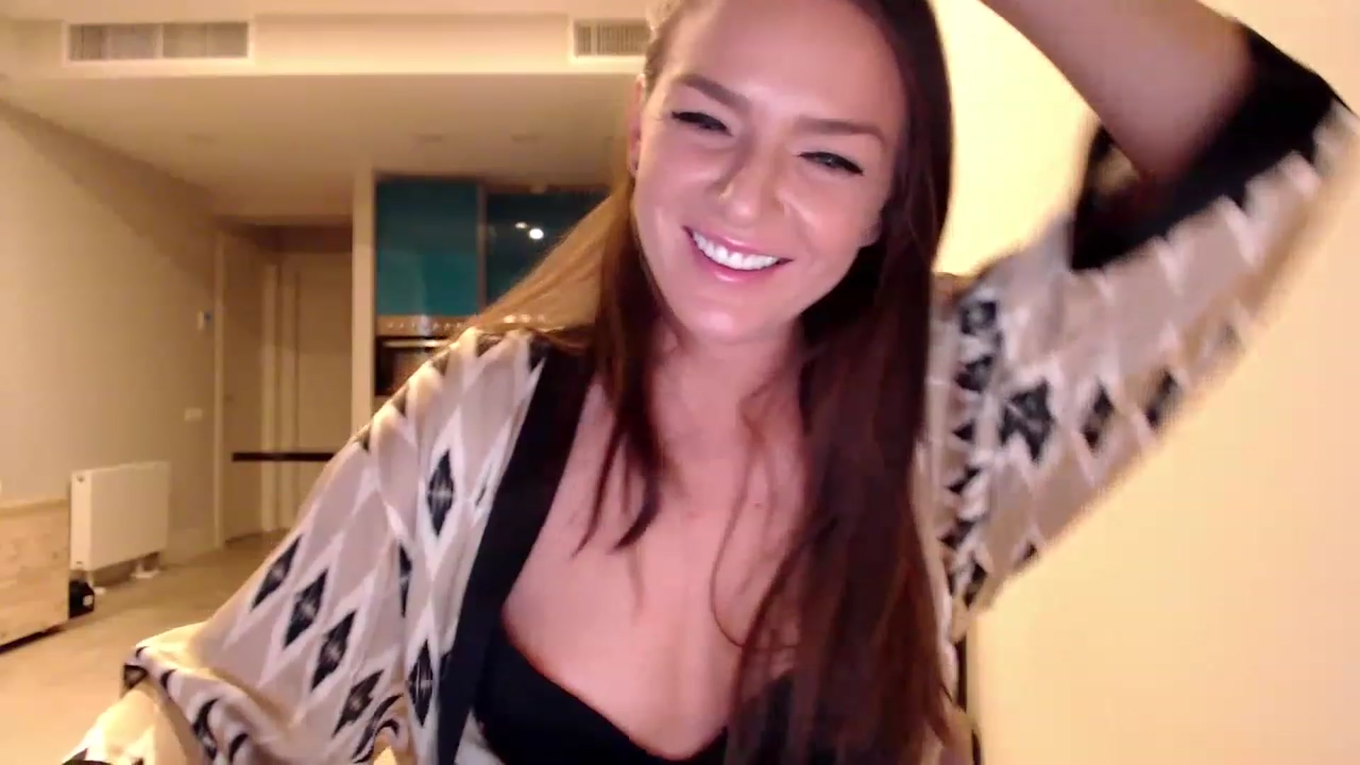 Gallery image thumbnail from AnnaTheCute's myfreecams stream on, 01/30/2023, 07:28 image 17 of 20