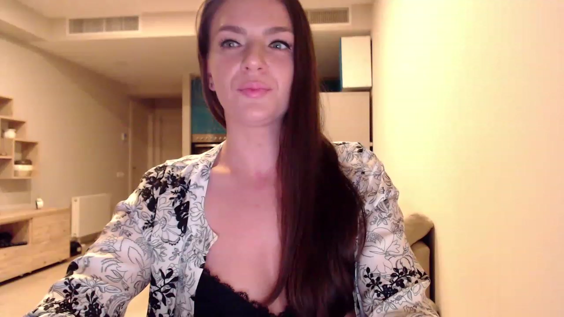 Gallery image thumbnail from AnnaTheCute's myfreecams stream on, 02/03/2023, 07:02 image 8 of 20