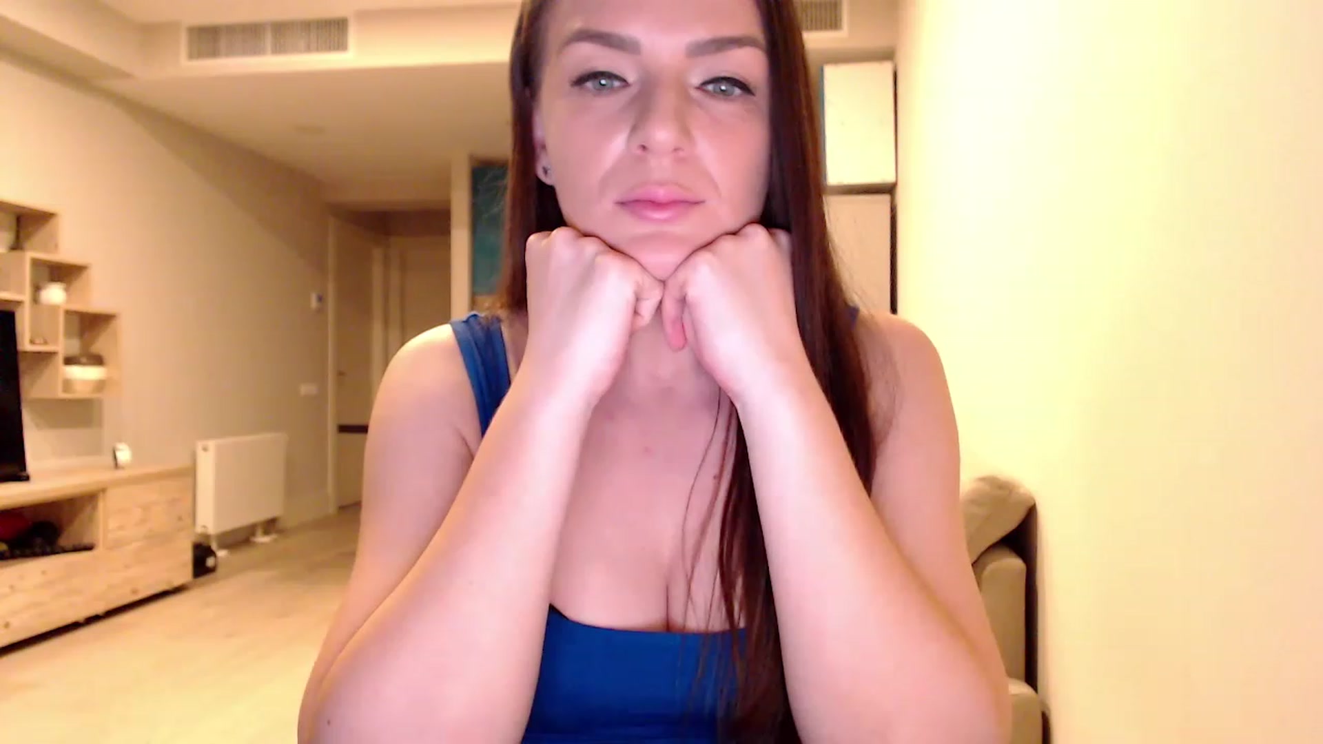 Gallery image thumbnail from AnnaTheCute's myfreecams stream on, 02/05/2023, 05:47 image 17 of 20