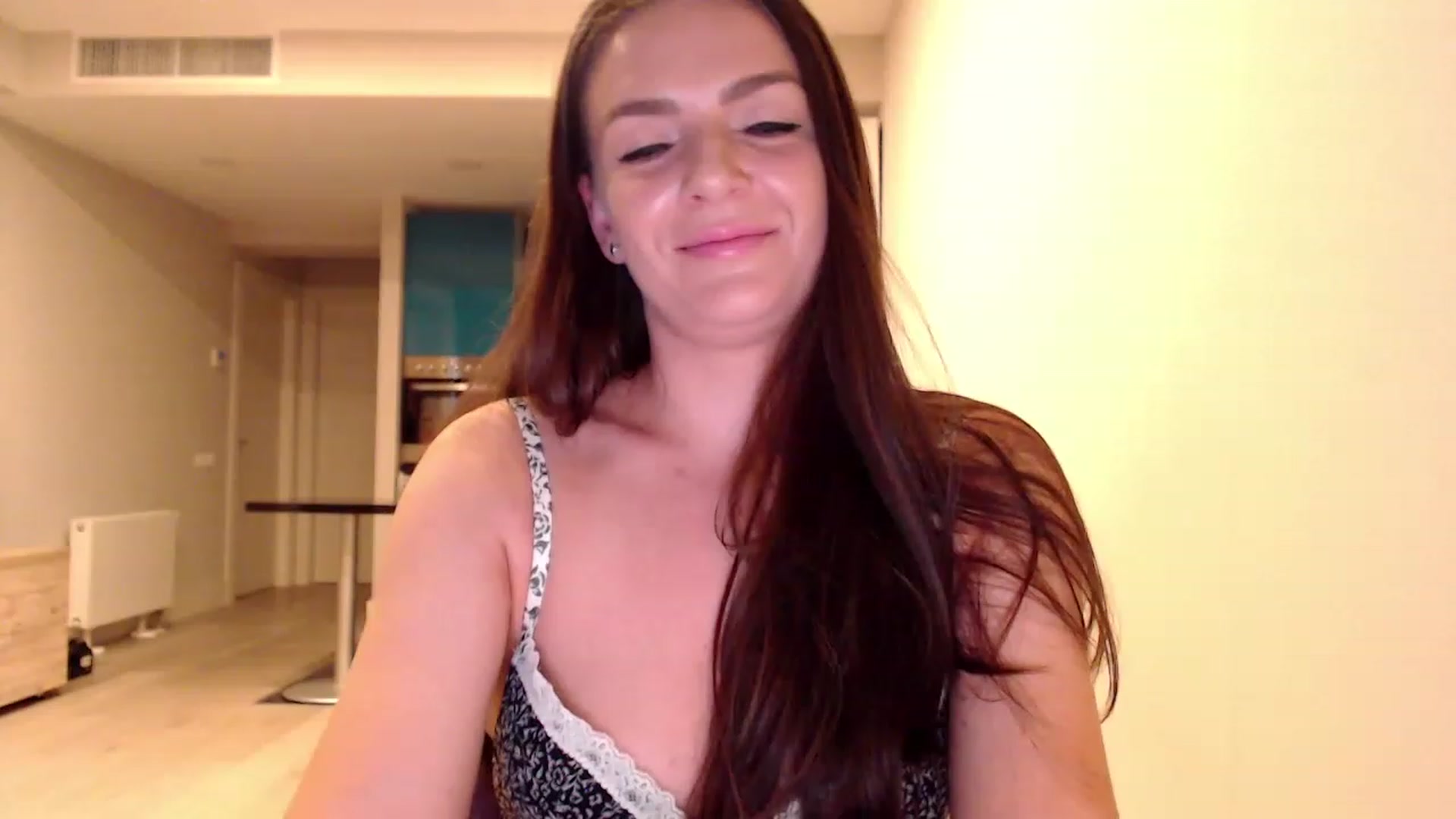 Gallery image thumbnail from AnnaTheCute's myfreecams stream on, 02/12/2023, 07:16 image 14 of 20