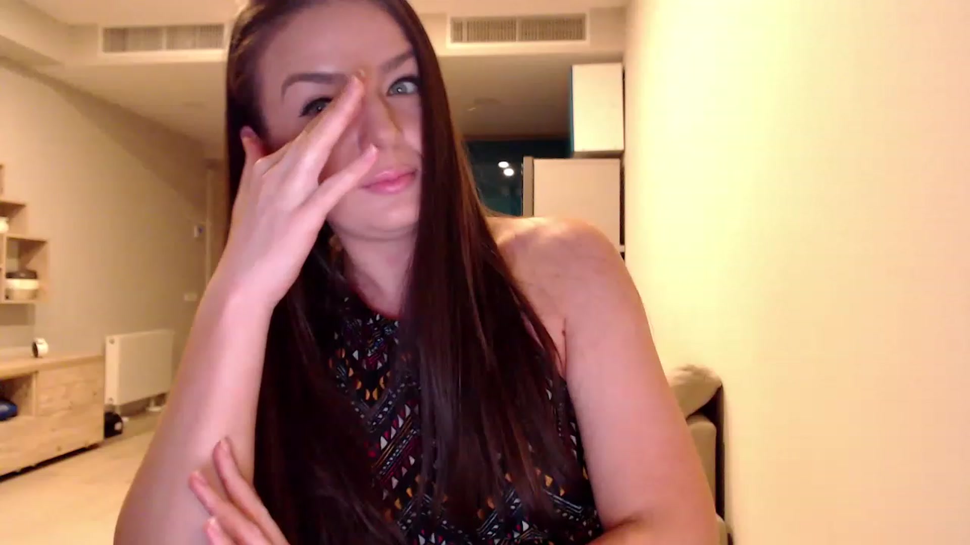 Gallery image thumbnail from AnnaTheCute's myfreecams stream on, 02/18/2023, 07:25 image 15 of 20